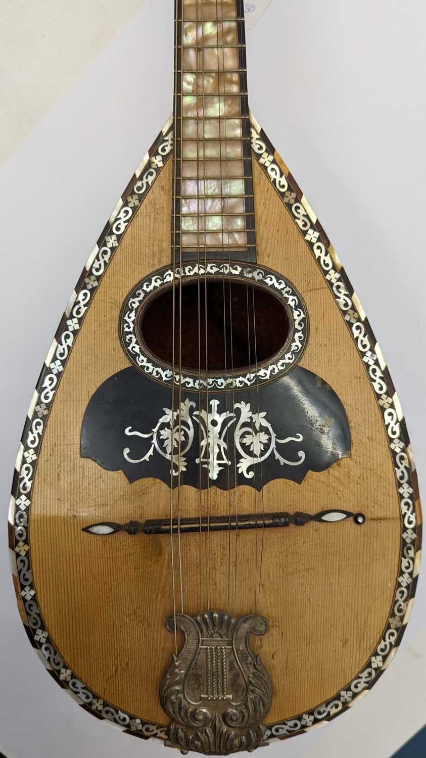 A late 19th Century mandolin, - Image 8 of 27