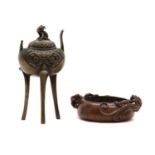 A bronze Chinese brush pot,