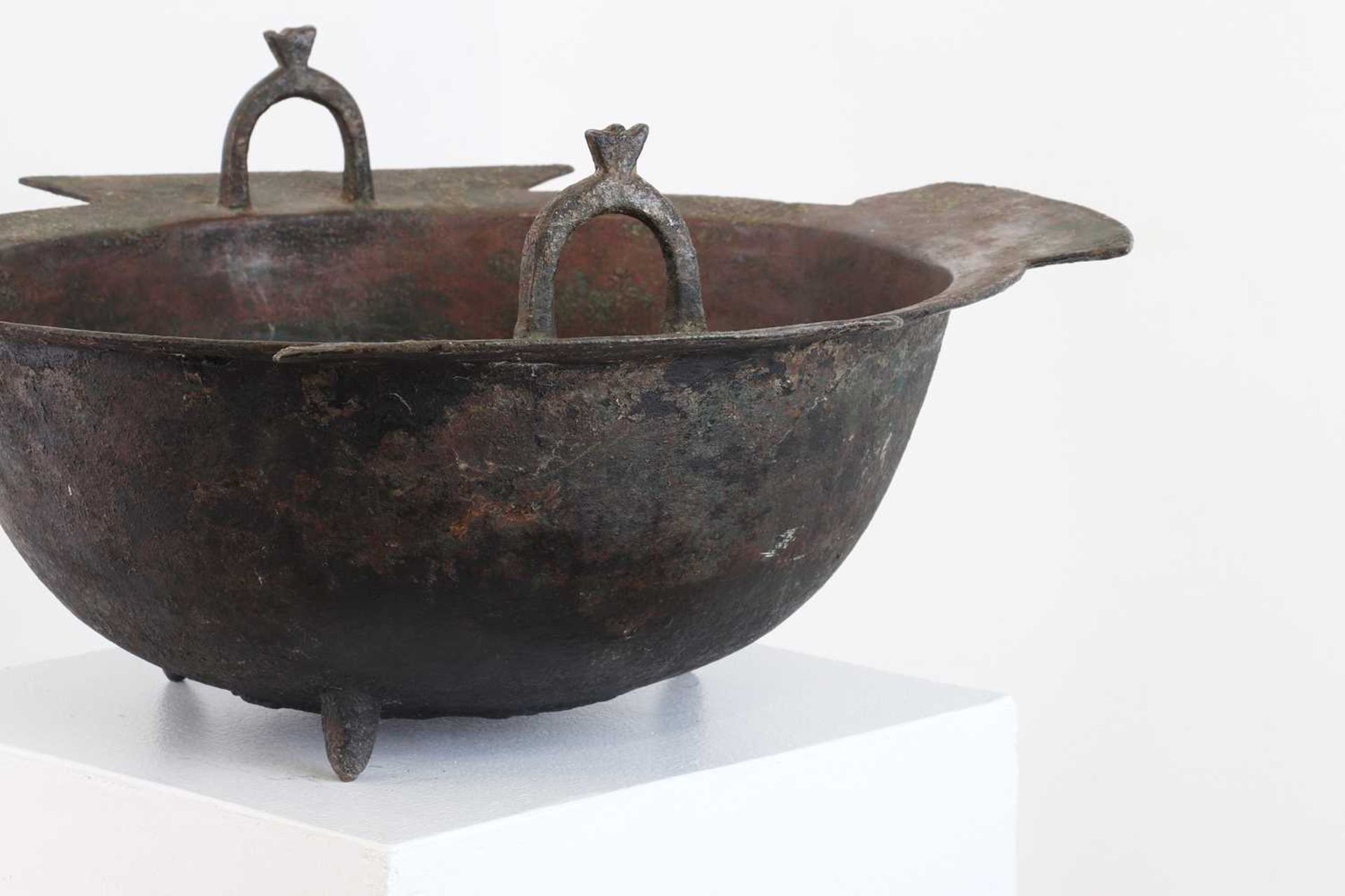 A large Seljuk bronze basin, - Image 4 of 4