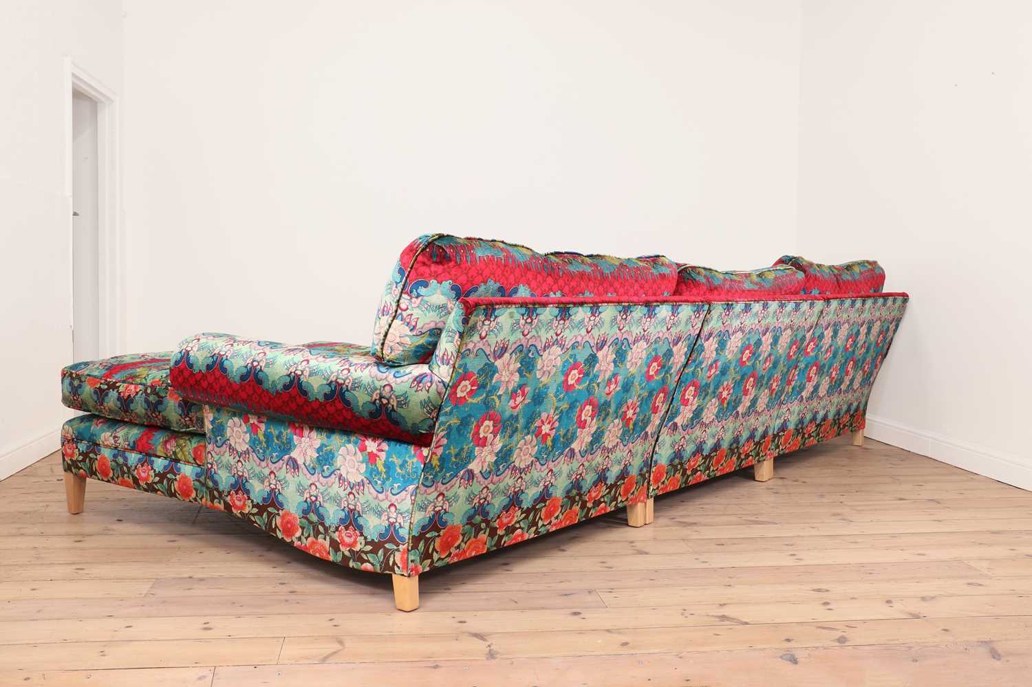 A large George Smith 'Elverdon' modular sofa, - Image 6 of 9