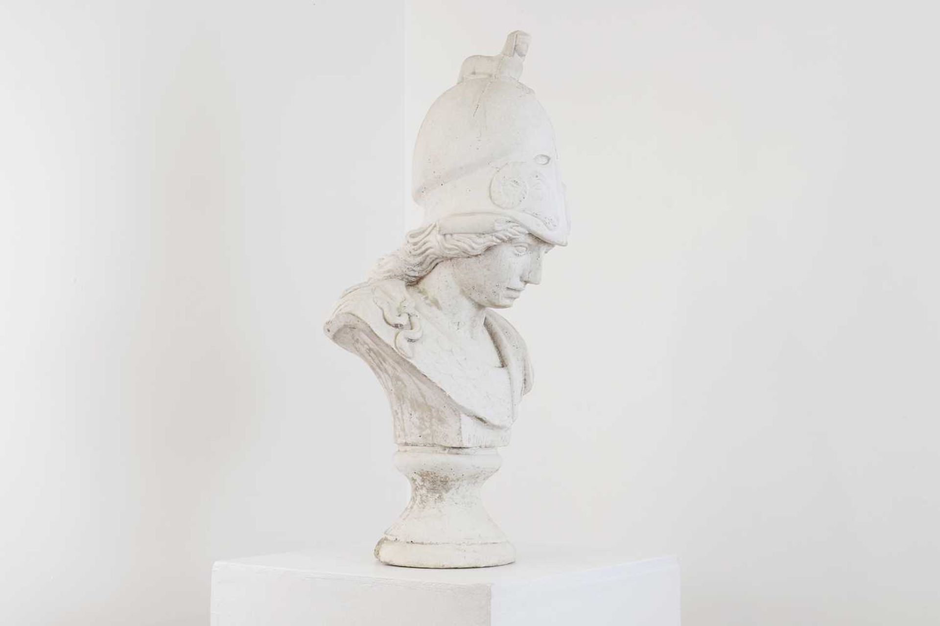 A plaster bust of Minerva, - Bild 6 aus 8