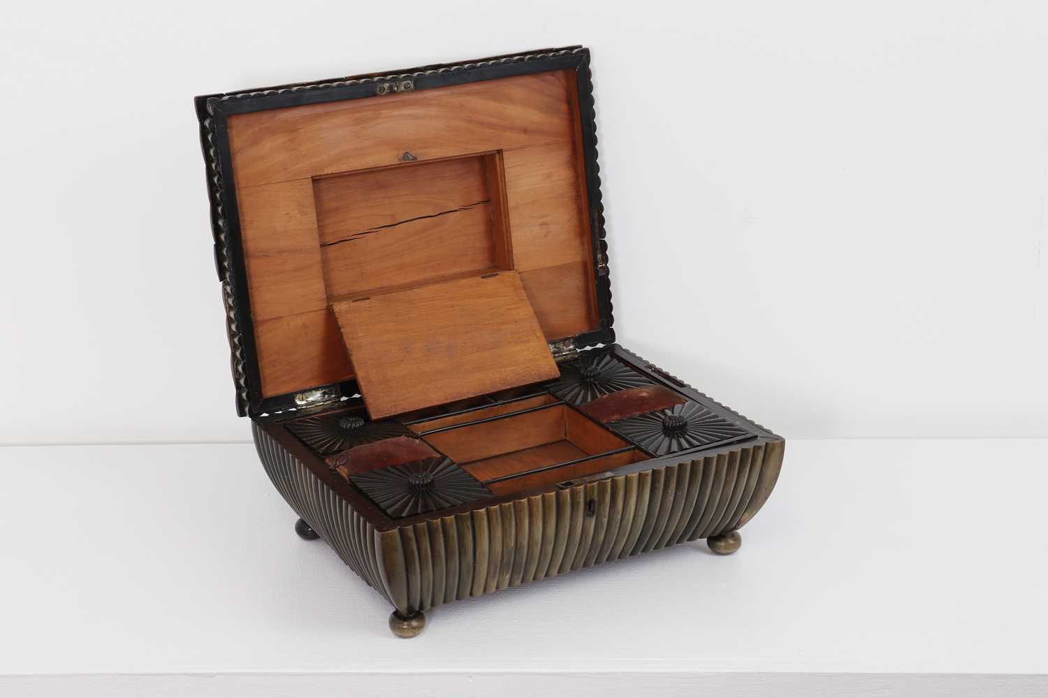 A horn and sandalwood box, - Image 5 of 27