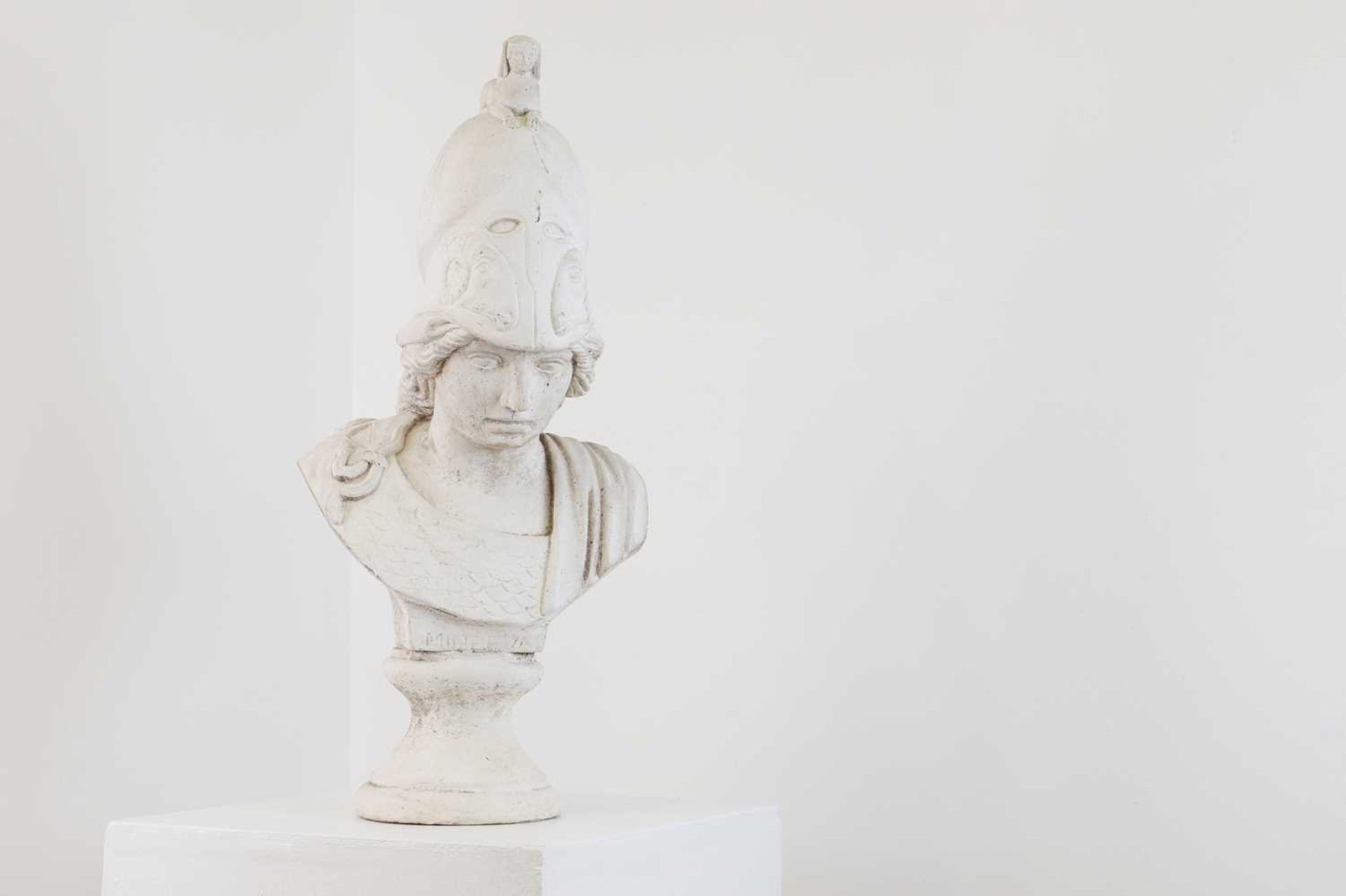 A plaster bust of Minerva, - Bild 4 aus 8