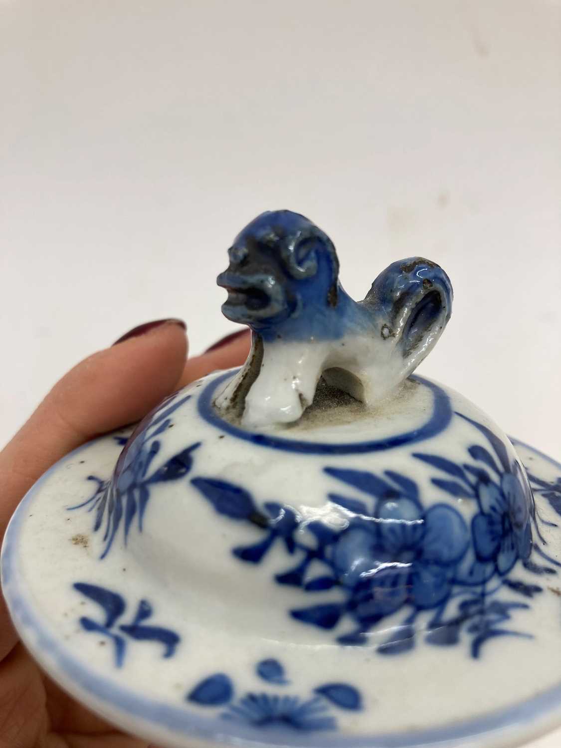 A Chinese blue and white porcelain vase, - Image 31 of 42