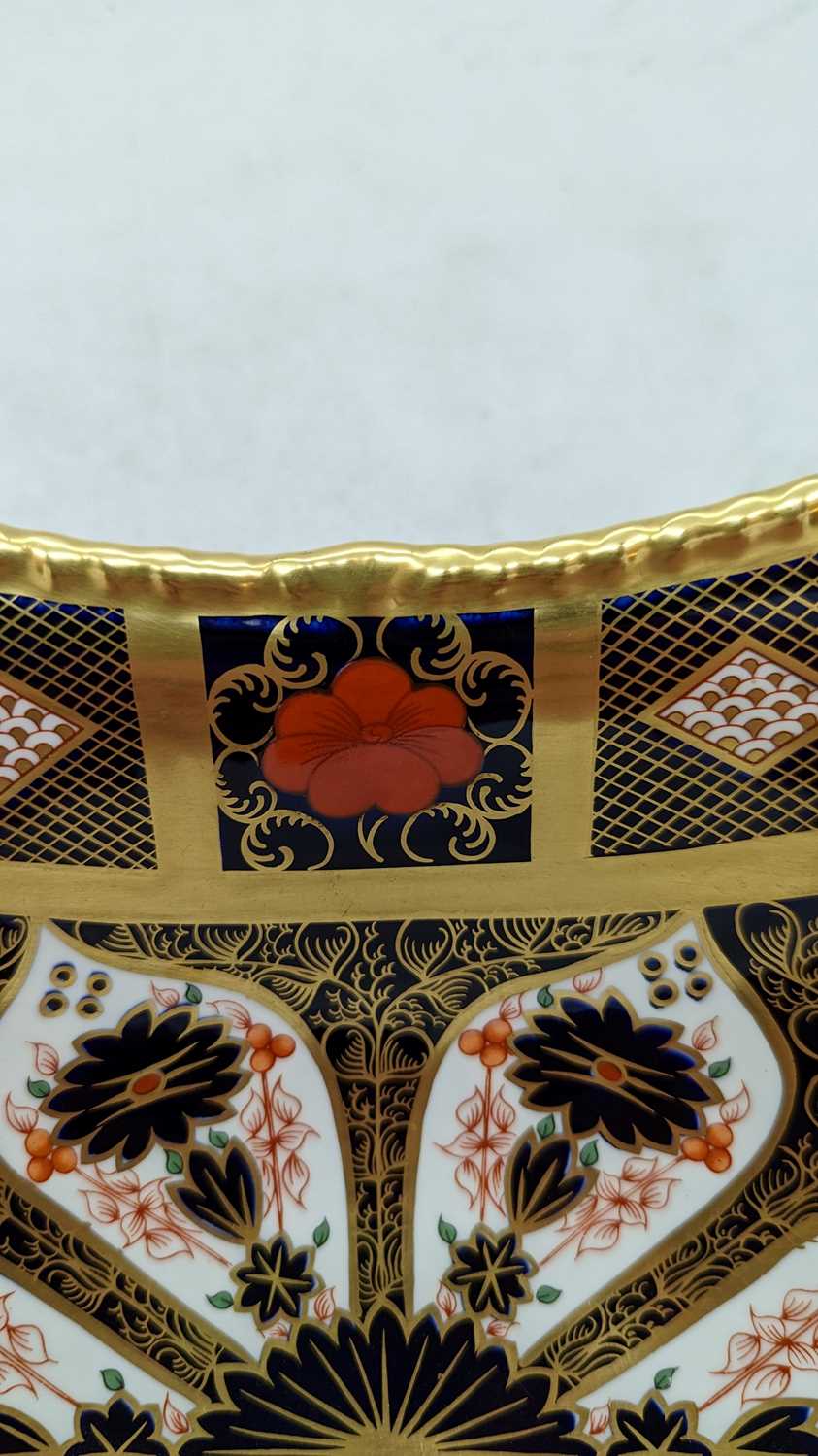 A Royal Crown Derby Imari porcelain twin handled dish, - Image 9 of 22