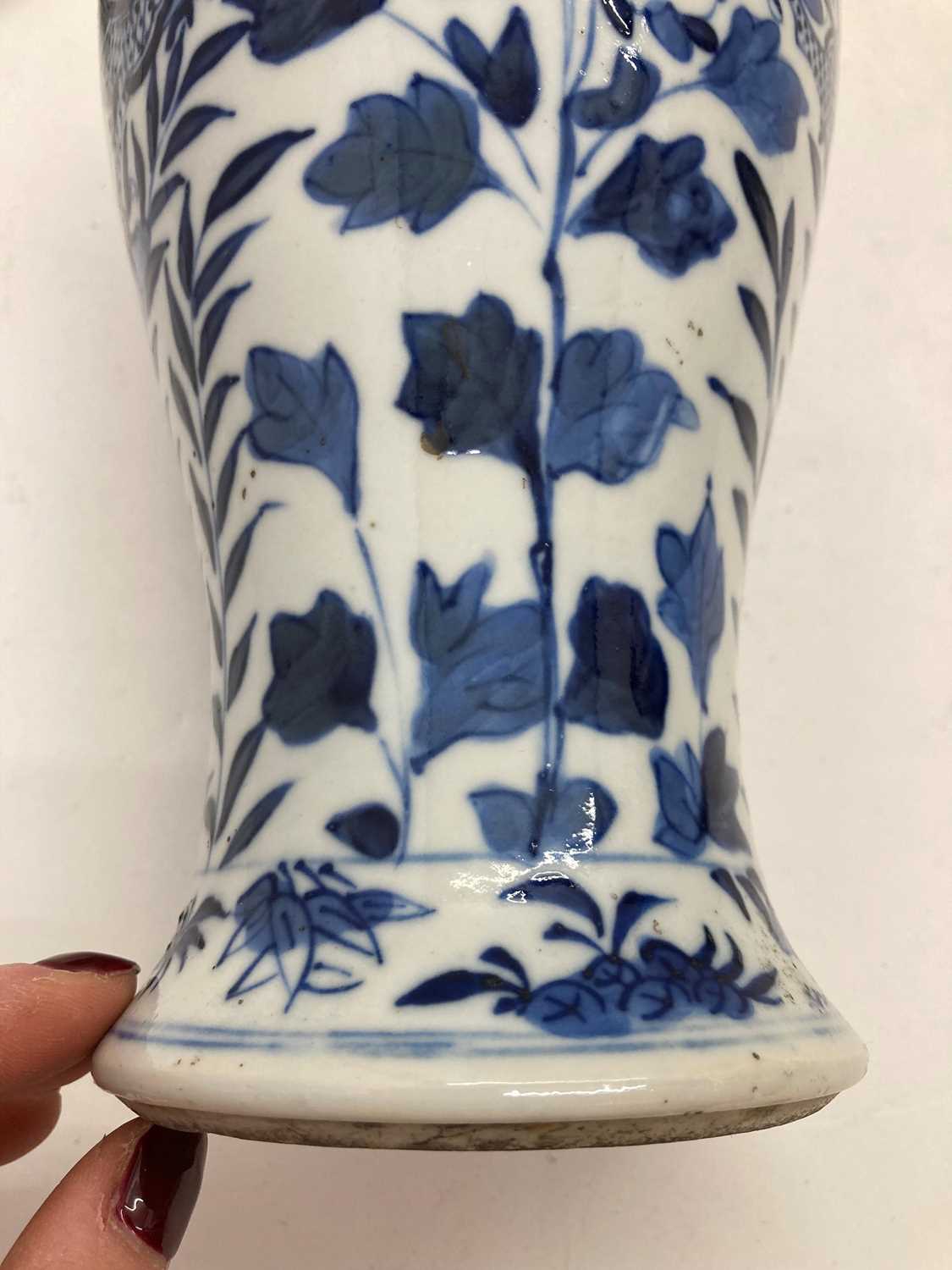 A Chinese blue and white porcelain vase, - Image 28 of 42