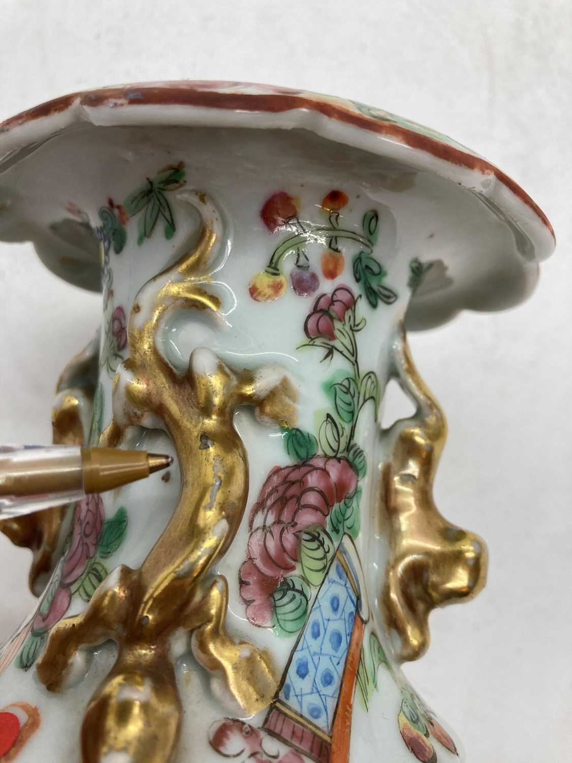 A collection of Chinese Canton famille rose porcelain vases, - Image 30 of 40
