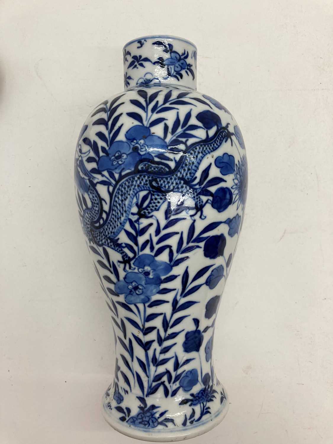 A Chinese blue and white porcelain vase, - Image 25 of 42