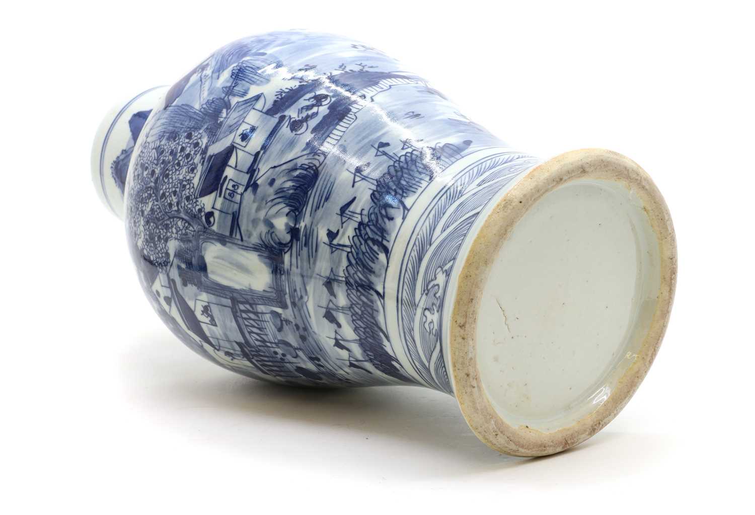 A Chinese blue and white vase and cover, - Image 5 of 26