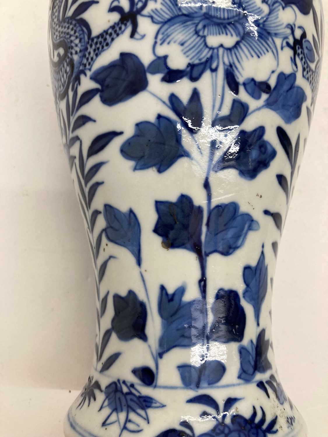 A Chinese blue and white porcelain vase, - Image 41 of 42