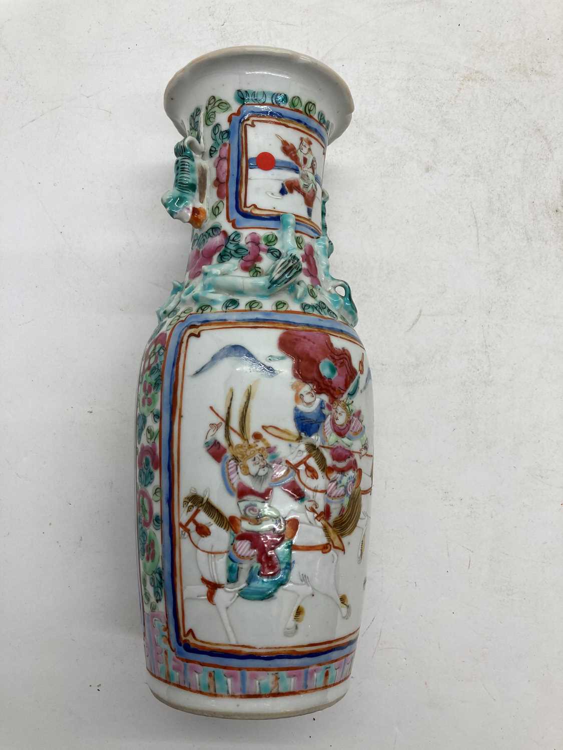 A collection of Chinese Canton famille rose porcelain vases, - Image 40 of 40