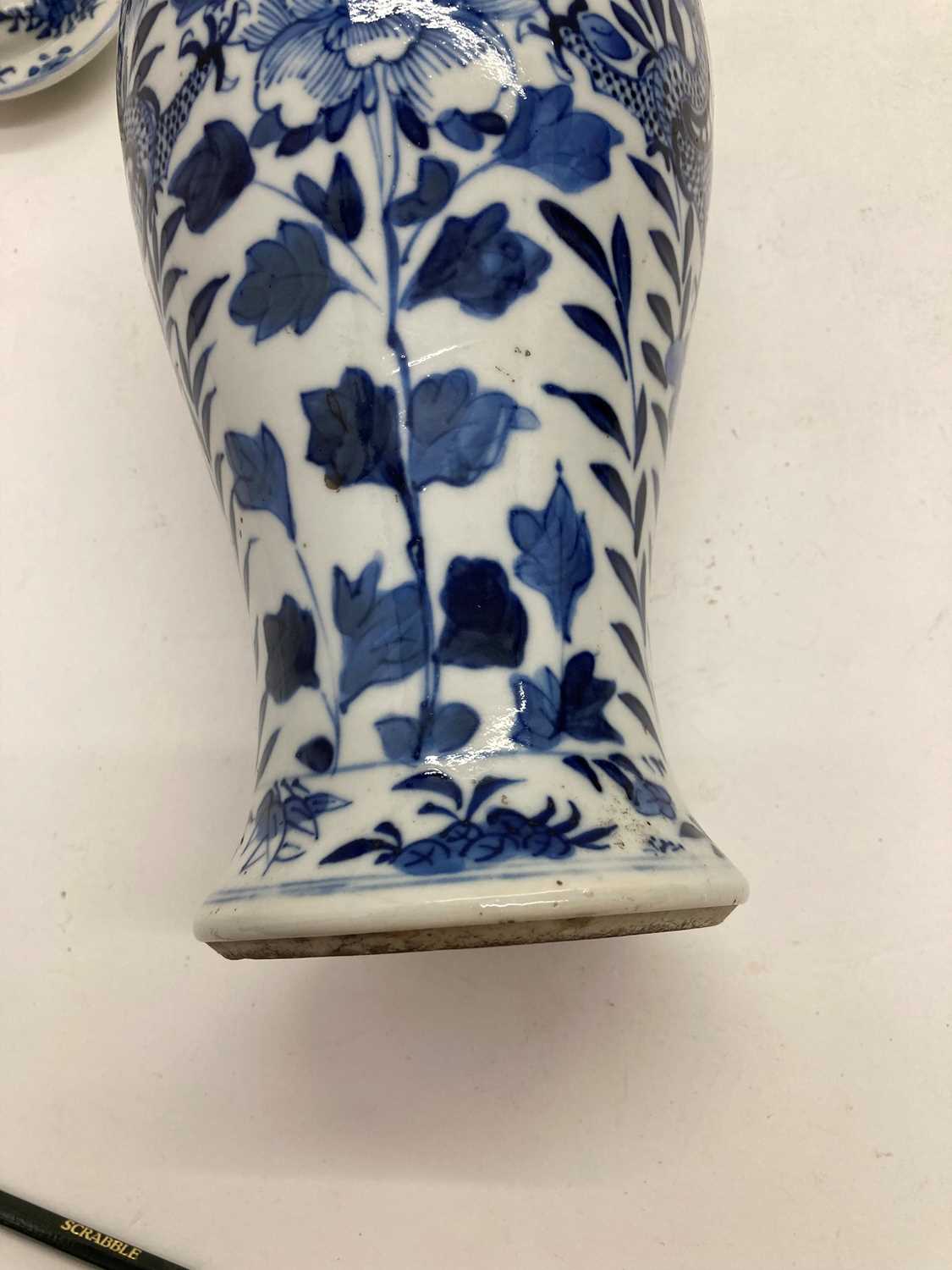 A Chinese blue and white porcelain vase, - Image 40 of 42