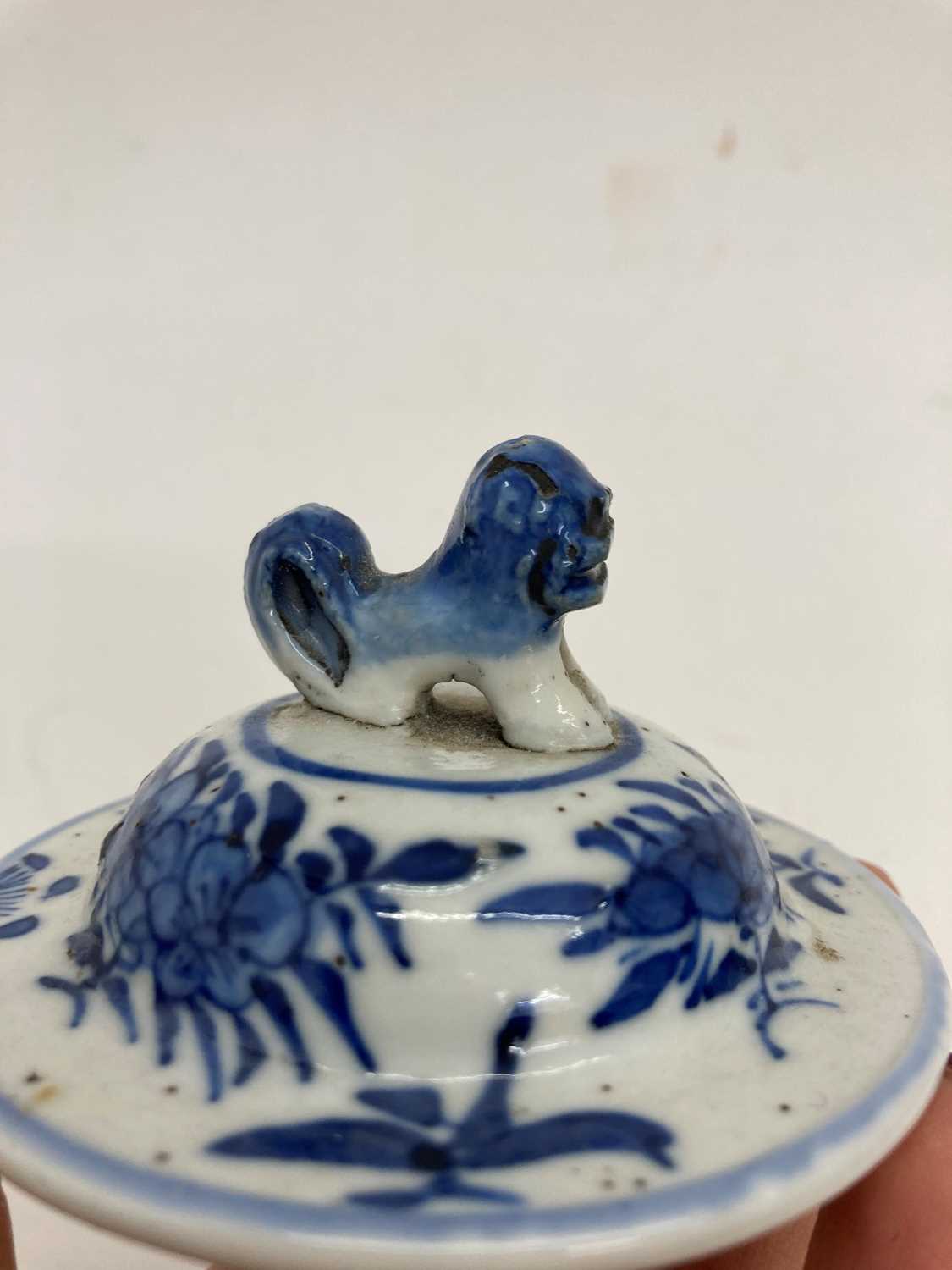 A Chinese blue and white porcelain vase, - Image 38 of 42