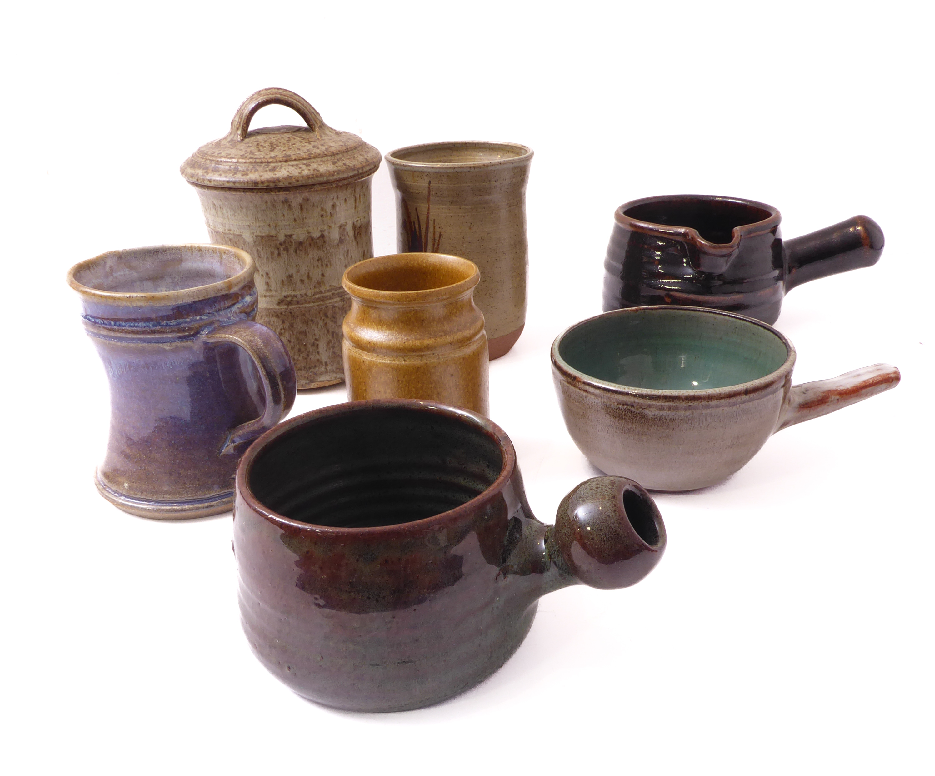 Various studioware pottery to include 15 bowls (3 marked Campden Pottery), 3 porringers (one - Image 4 of 9