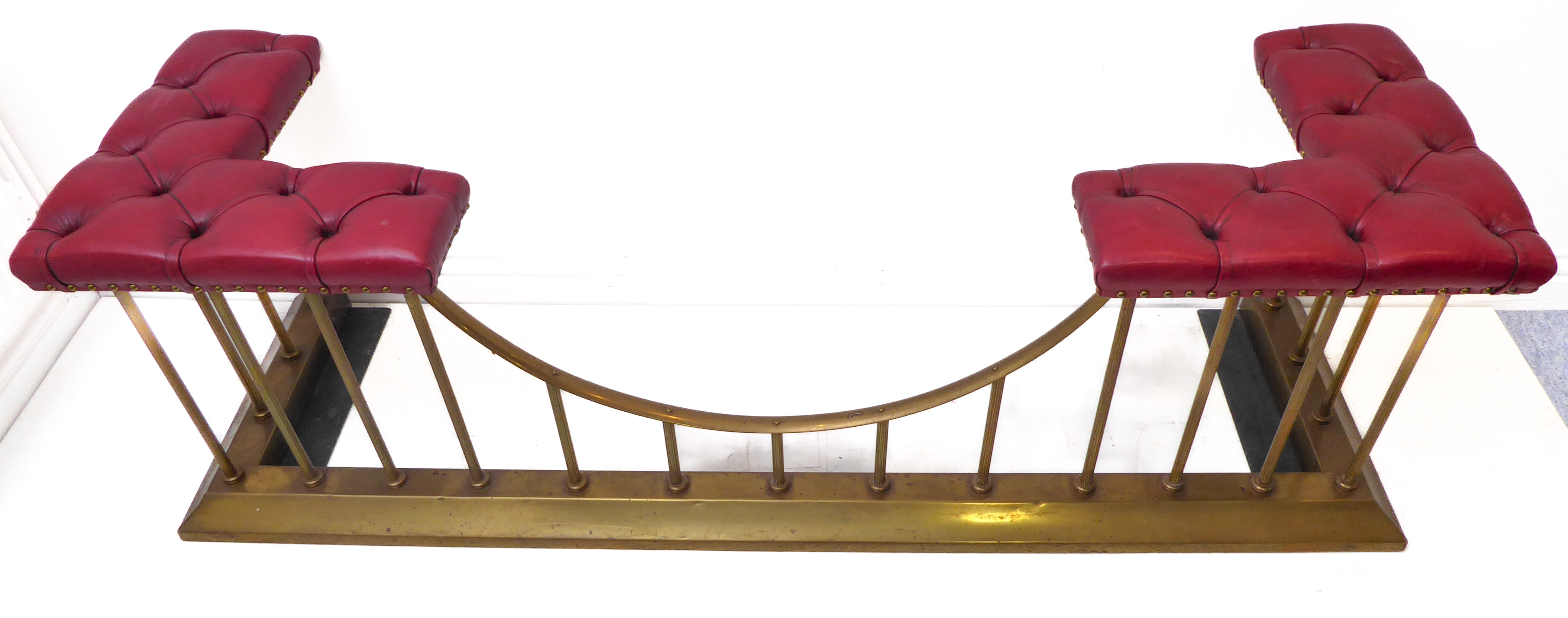 A good modern red-leather-upholstered brass club fender (internal dimensions approx. 42 x 154cm, - Image 6 of 6