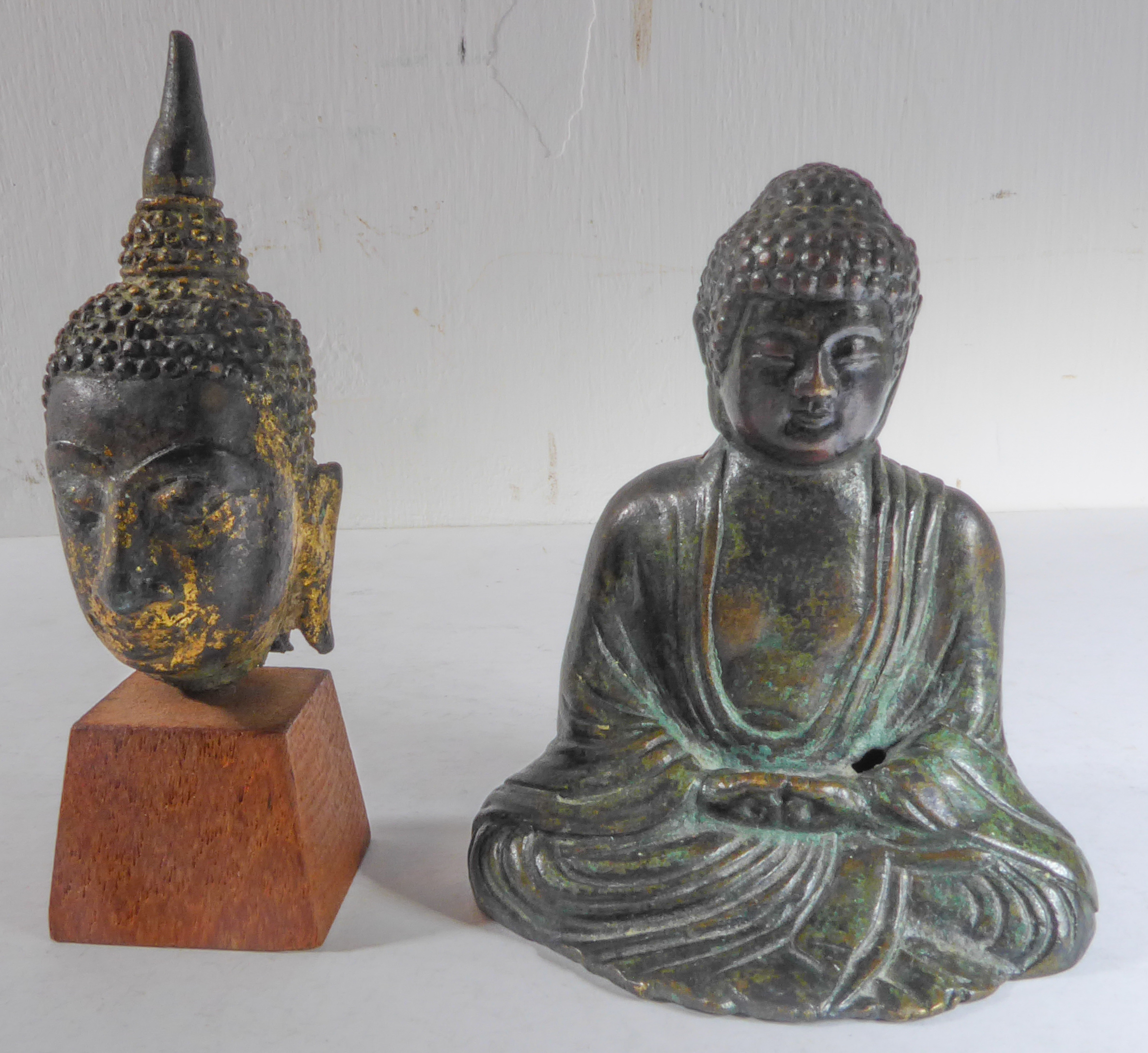 A seated bronze Buddha (8cm high) together with a bronze head of Buddha (possibly Thai) with - Image 3 of 6