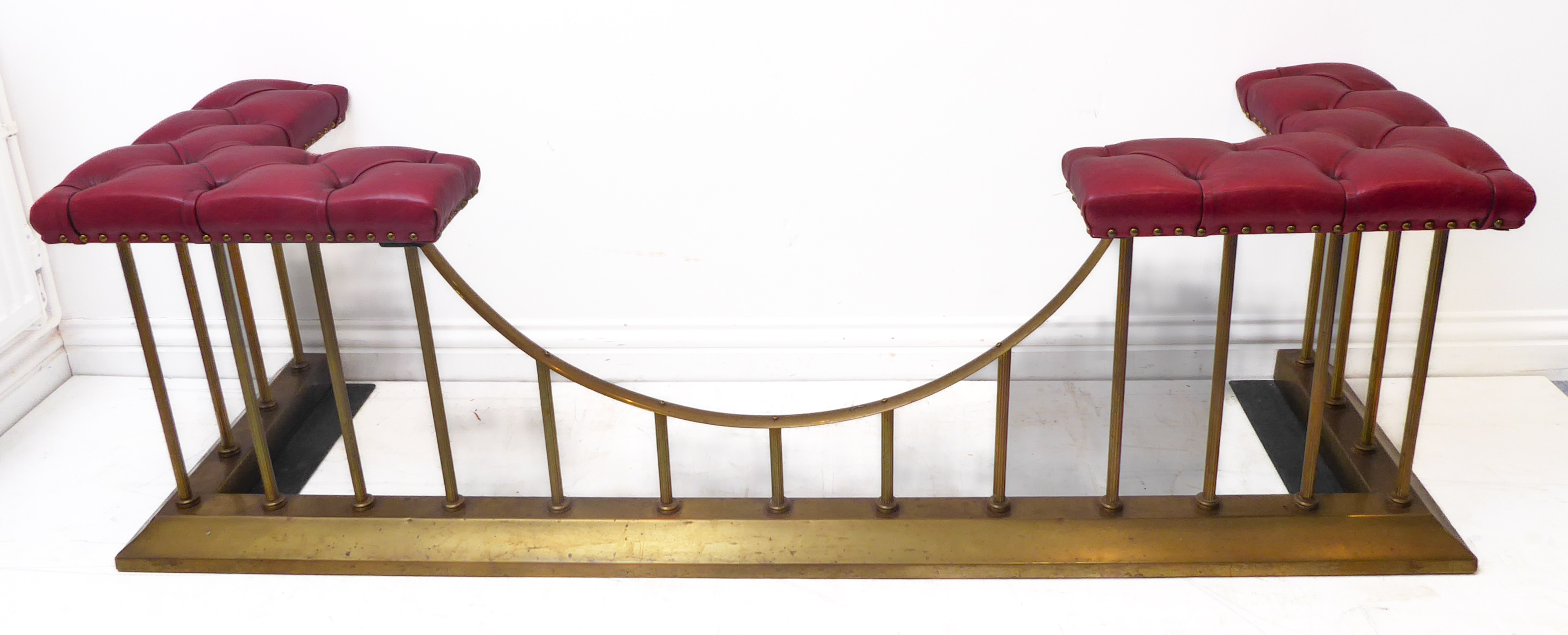 A good modern red-leather-upholstered brass club fender (internal dimensions approx. 42 x 154cm, - Image 3 of 6