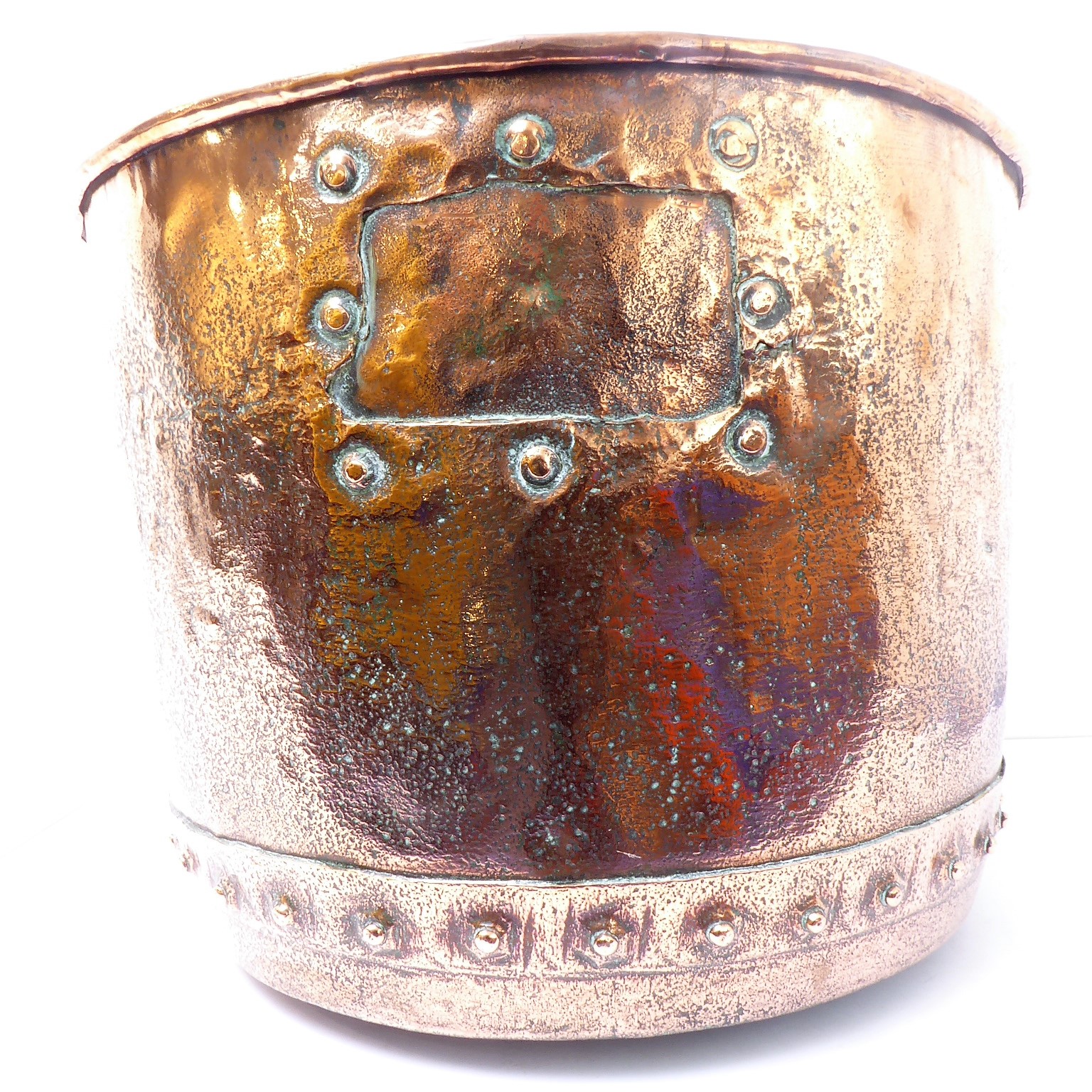 A 19th century rivetted copper copper of good colour and pleasing form (47cm diameter) - Image 4 of 4