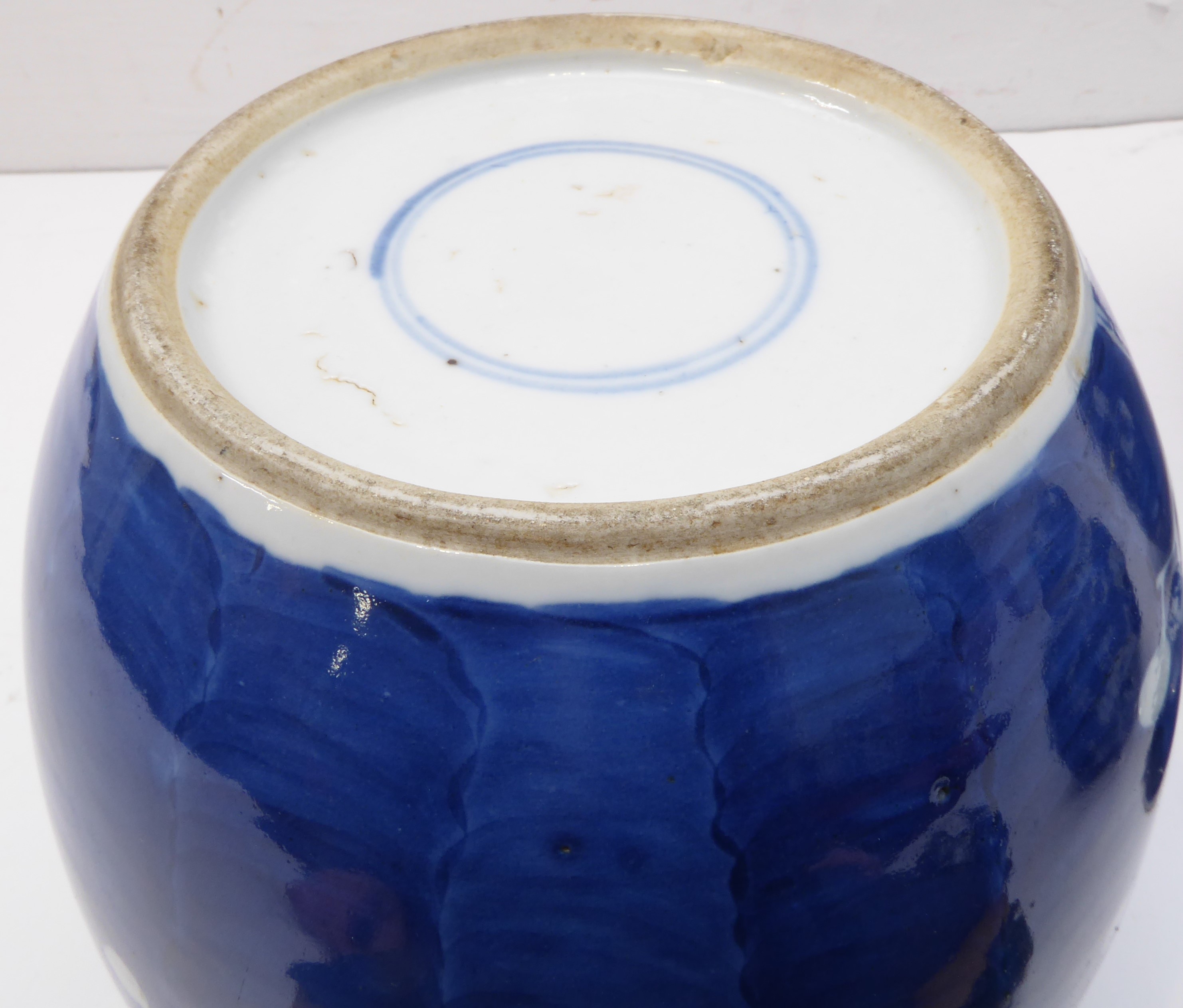 Four Chinese ginger jars and covers – varying sizes, decorated in underglaze blue and white with - Image 6 of 10