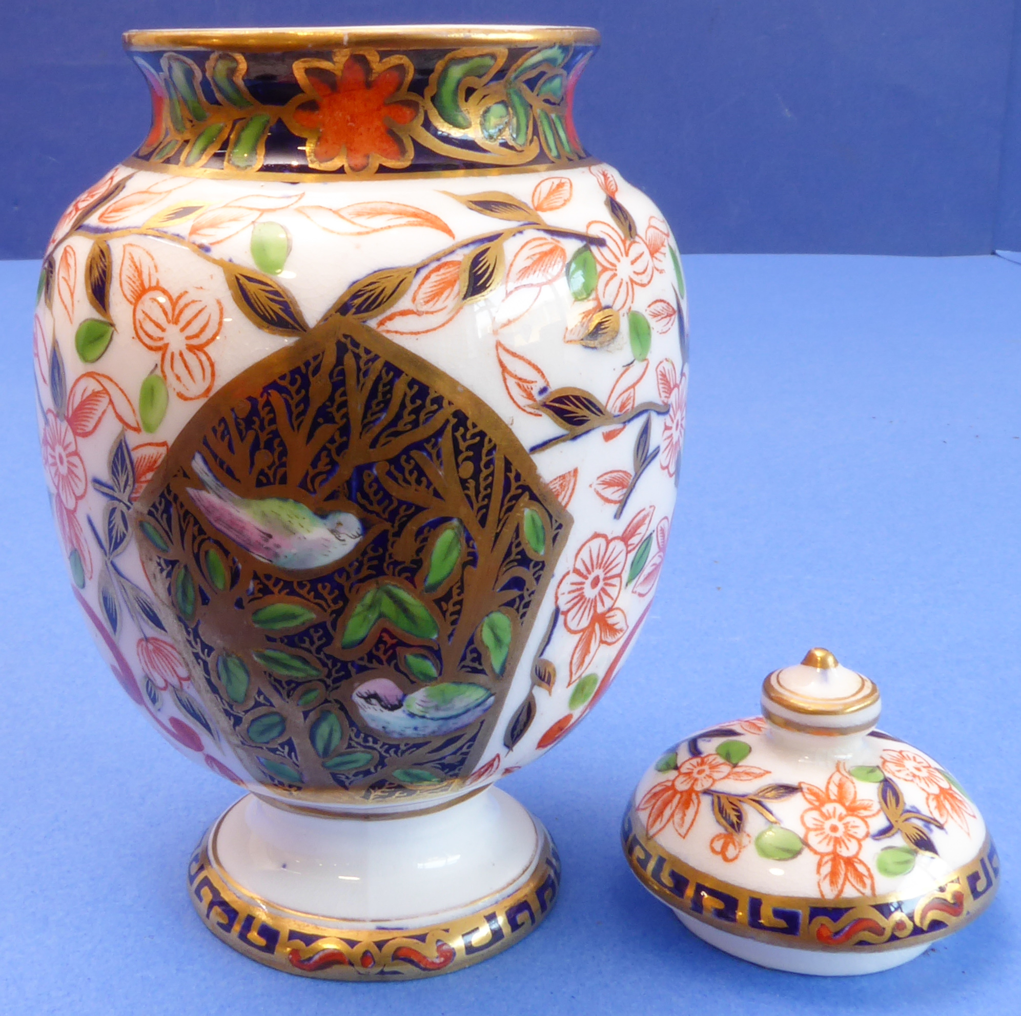 A small 19th century Crown Derby porcelain vase-and-cover decorated in the Imari pattern (13cm - Image 11 of 11