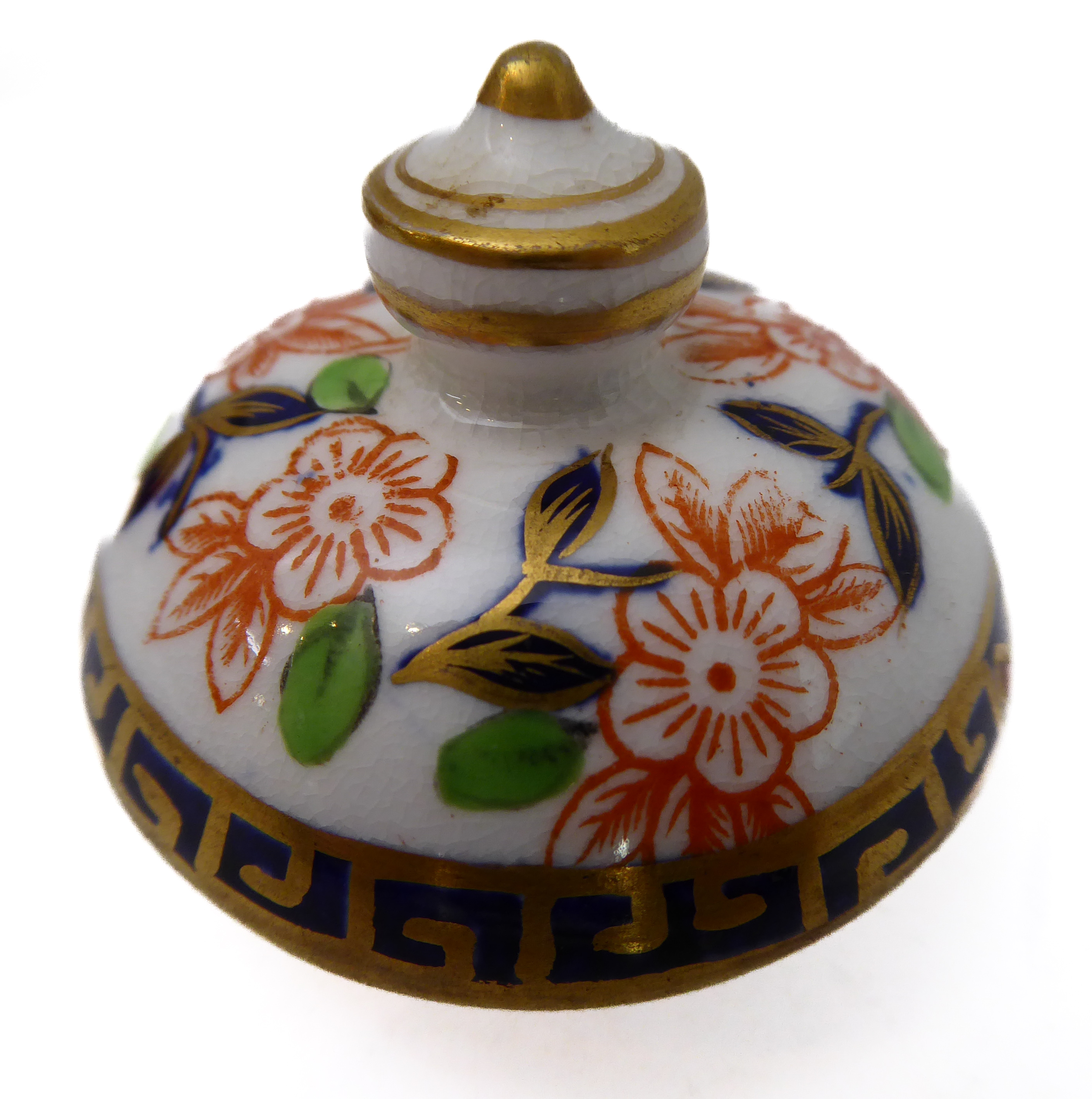 A small 19th century Crown Derby porcelain vase-and-cover decorated in the Imari pattern (13cm - Image 5 of 11