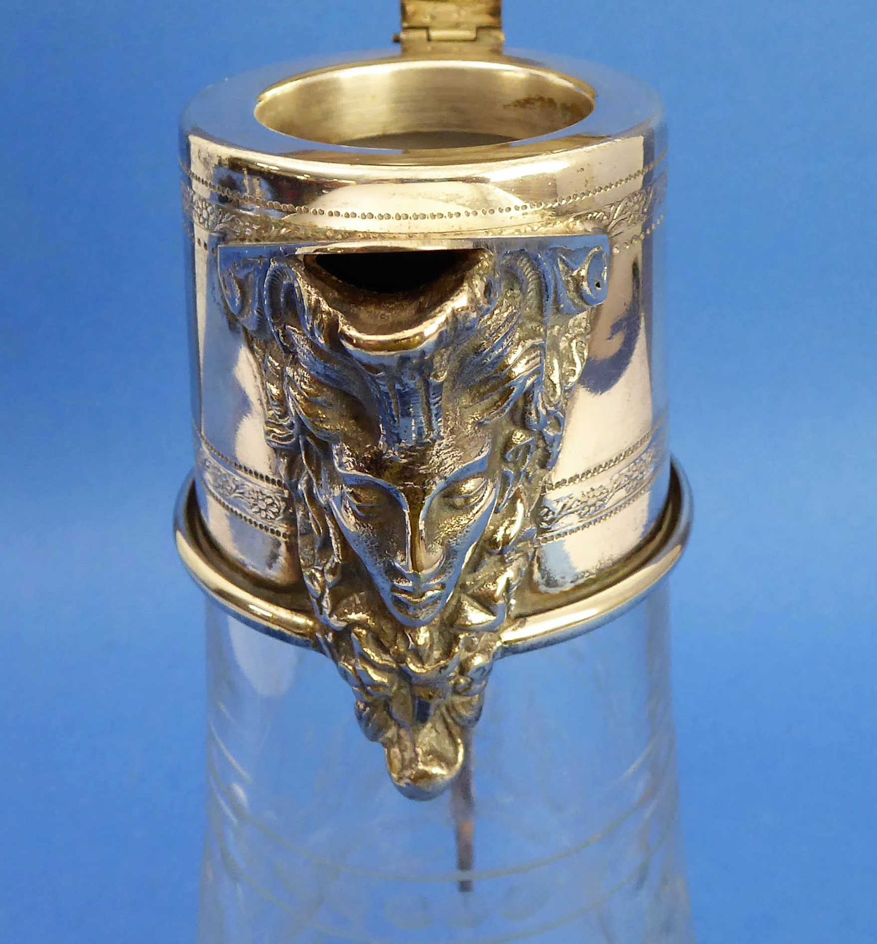 An ornate late 19th century claret jug with silver-plated mounts - Image 4 of 5