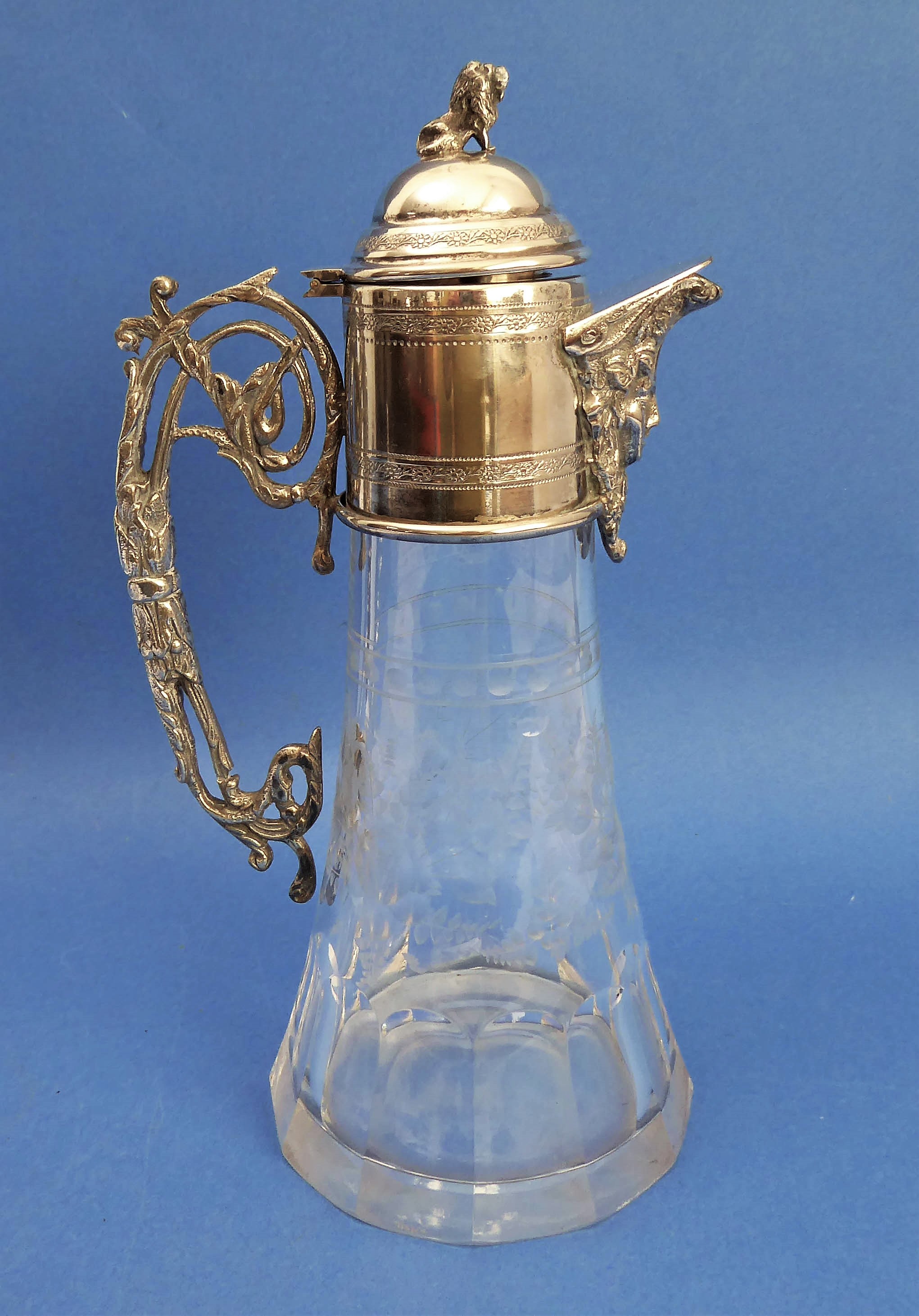 An ornate late 19th century claret jug with silver-plated mounts - Image 5 of 5