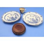 A pair of 18th century Chinese porcelain octagonal export ware plates, together with a 19th