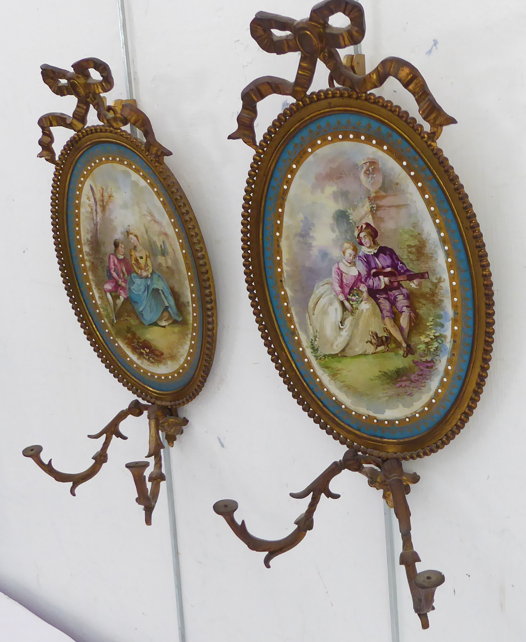 A pair of 19th century French gilt-metal and oval porcelain girandoles (minus candleholders / drip - Image 3 of 9