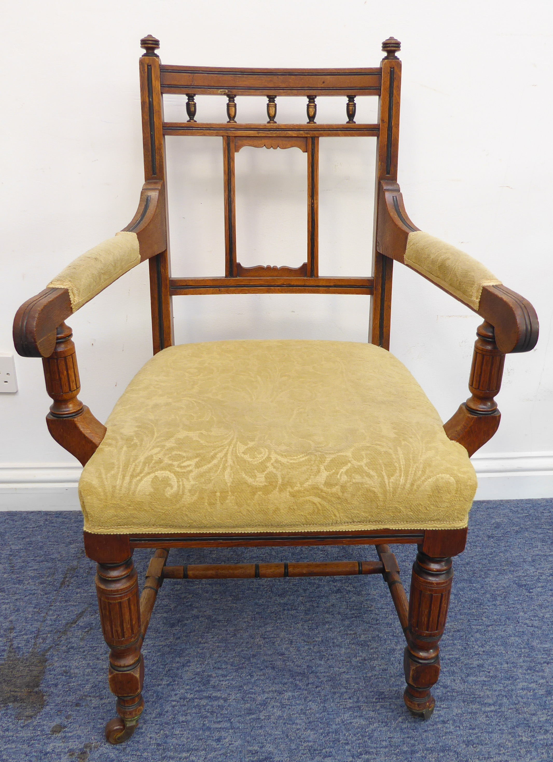 A set of five (4 + 1) late 19th century solid oak and ebonised dining chairs in the Aesthetic - Image 4 of 5