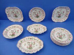 Early 20th century Royal Worcester dessert-style ceramics comprising: 2 x 25 cm square dishes; 7 x