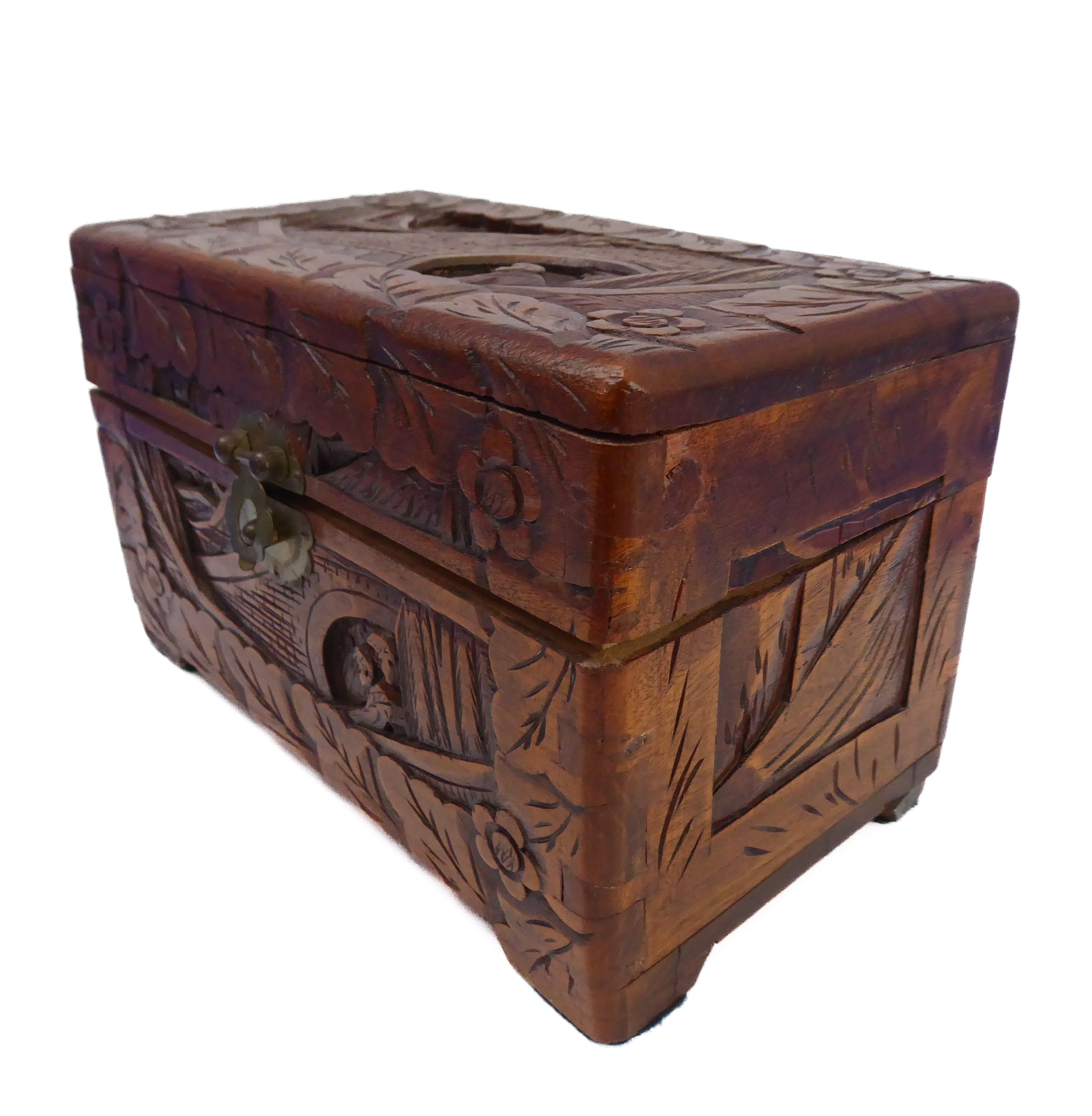 A Chinese casket with carved exterior, an Art Deco musical cigar box and a turned alabaster bowl ( - Image 4 of 13