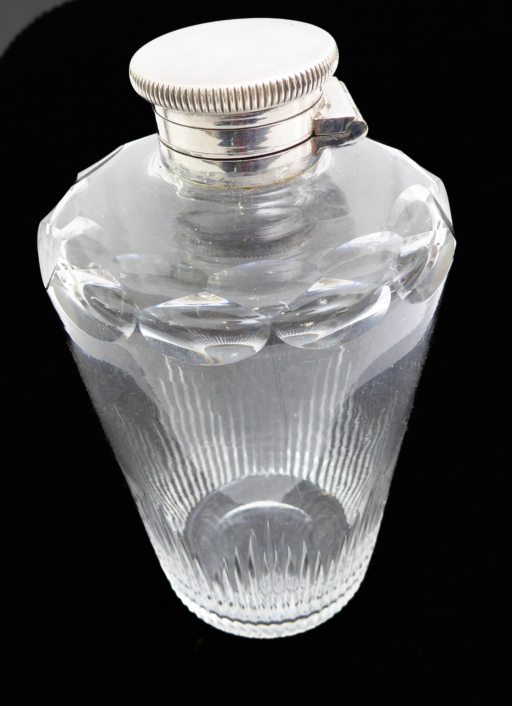 A leather-cased silver-plate and finely cut glass travel flask with two matched silver-plated, - Image 2 of 7