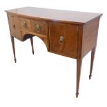 An Edwardian bow-fronted mahogany sideboard in Georgian style: central satinwood crossbanded bow-