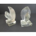 A pair of Lalique-style (unsigned) moulded glass bookends modelled as turtle doves; the doves with a