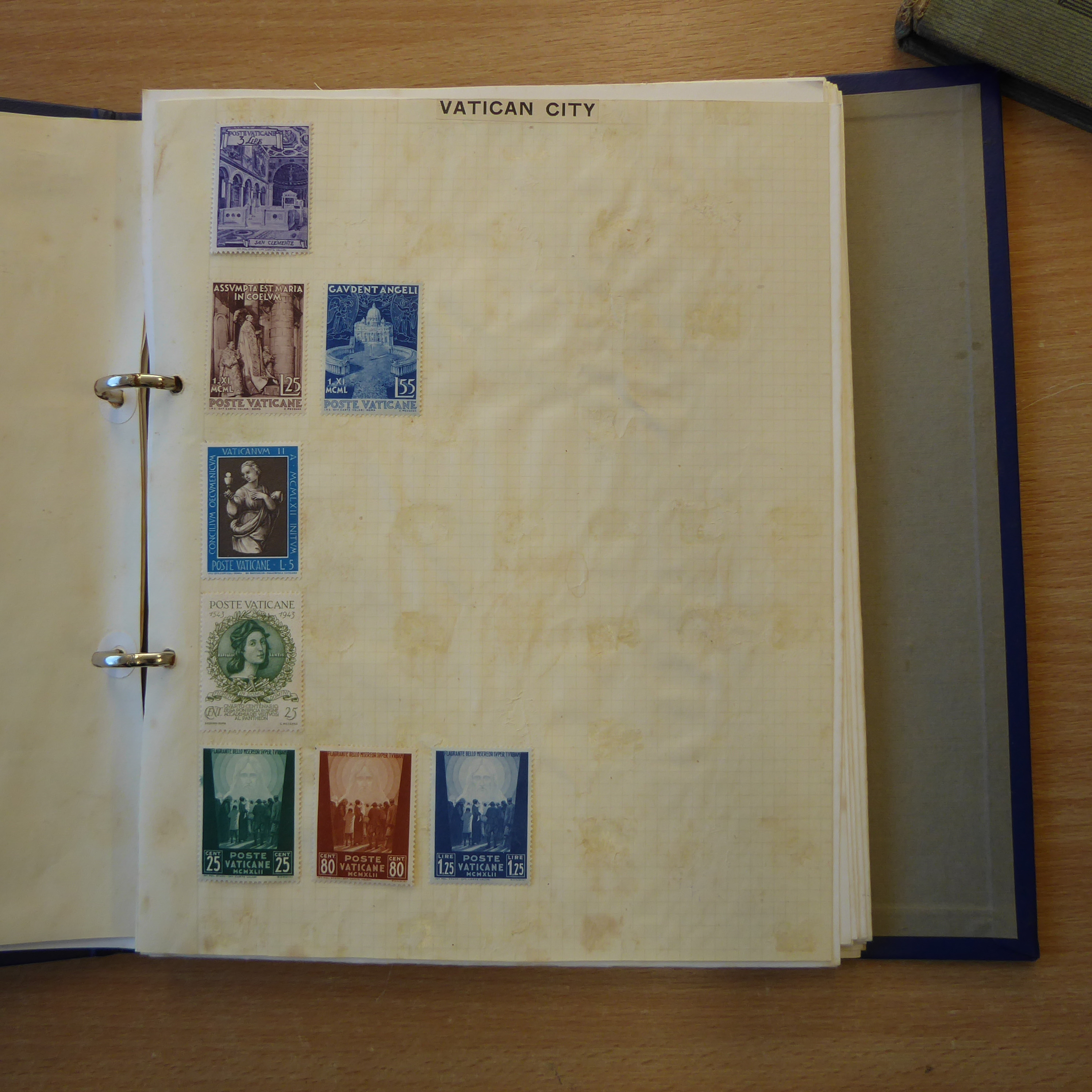 Thirteen albums of world stamps, early to modern - Image 93 of 140