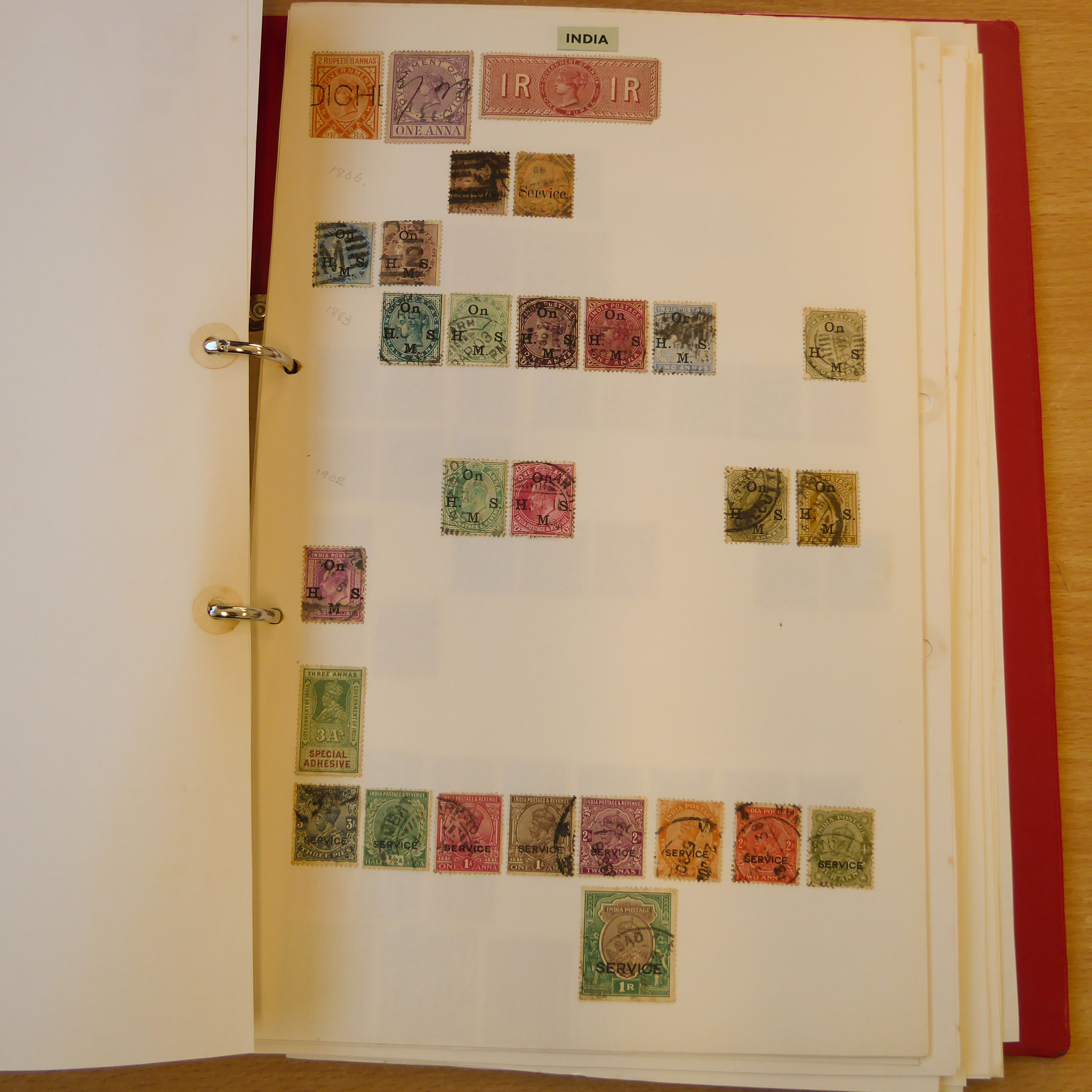 Twelve albums of world stamps - Image 31 of 50