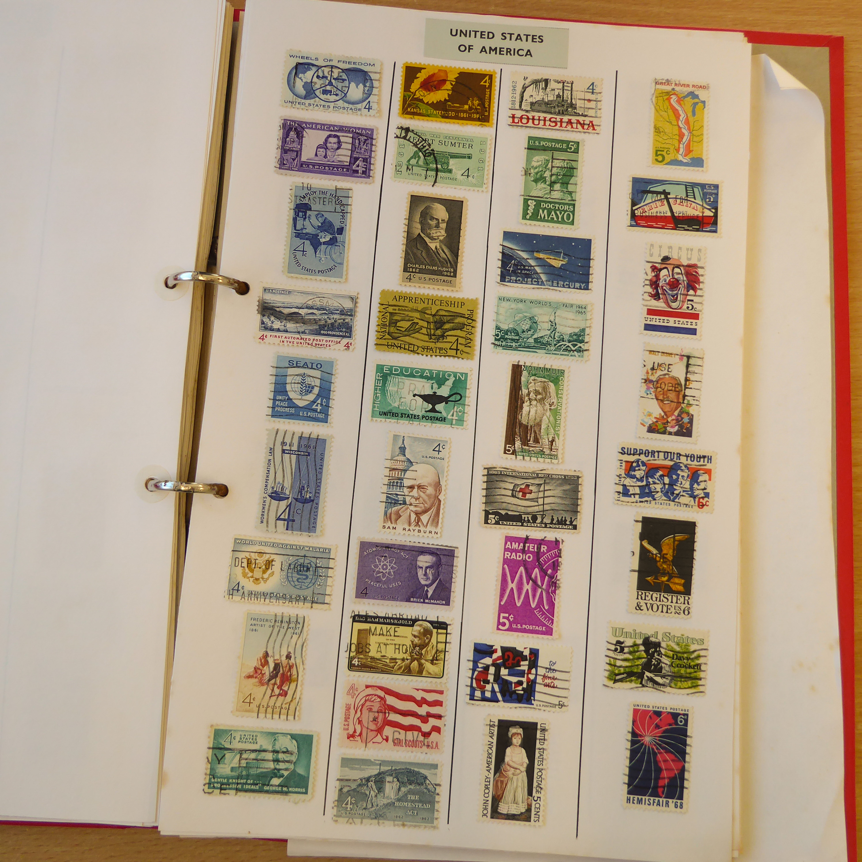 Twelve albums of world stamps - Image 40 of 50