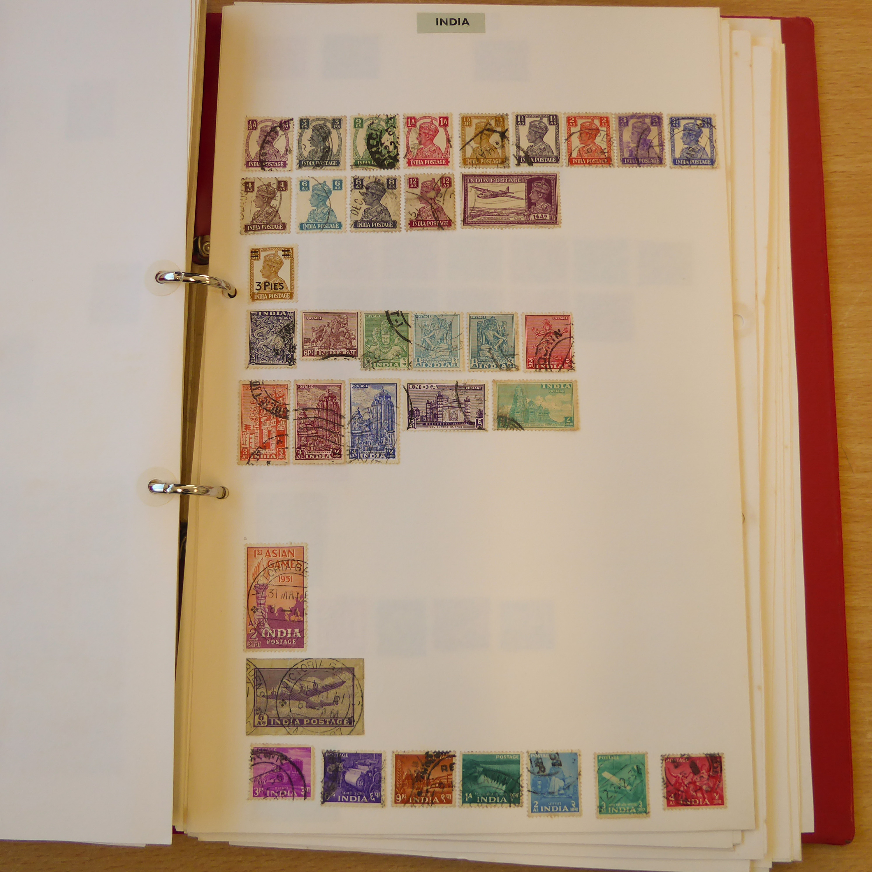 Twelve albums of world stamps - Image 27 of 50