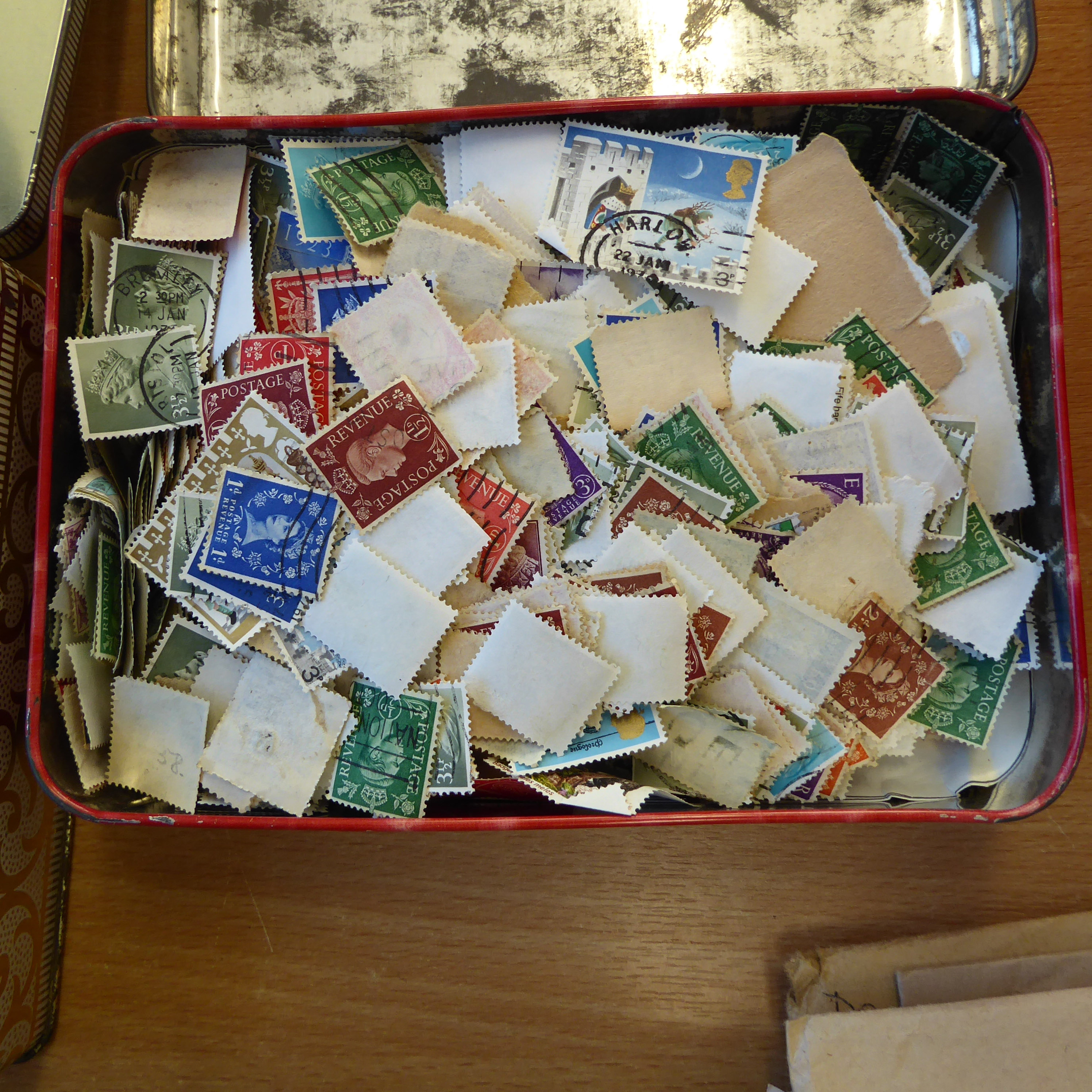 Two boxes of loose stamps in packets and tins, plus First Day Covers etc. - Image 7 of 16