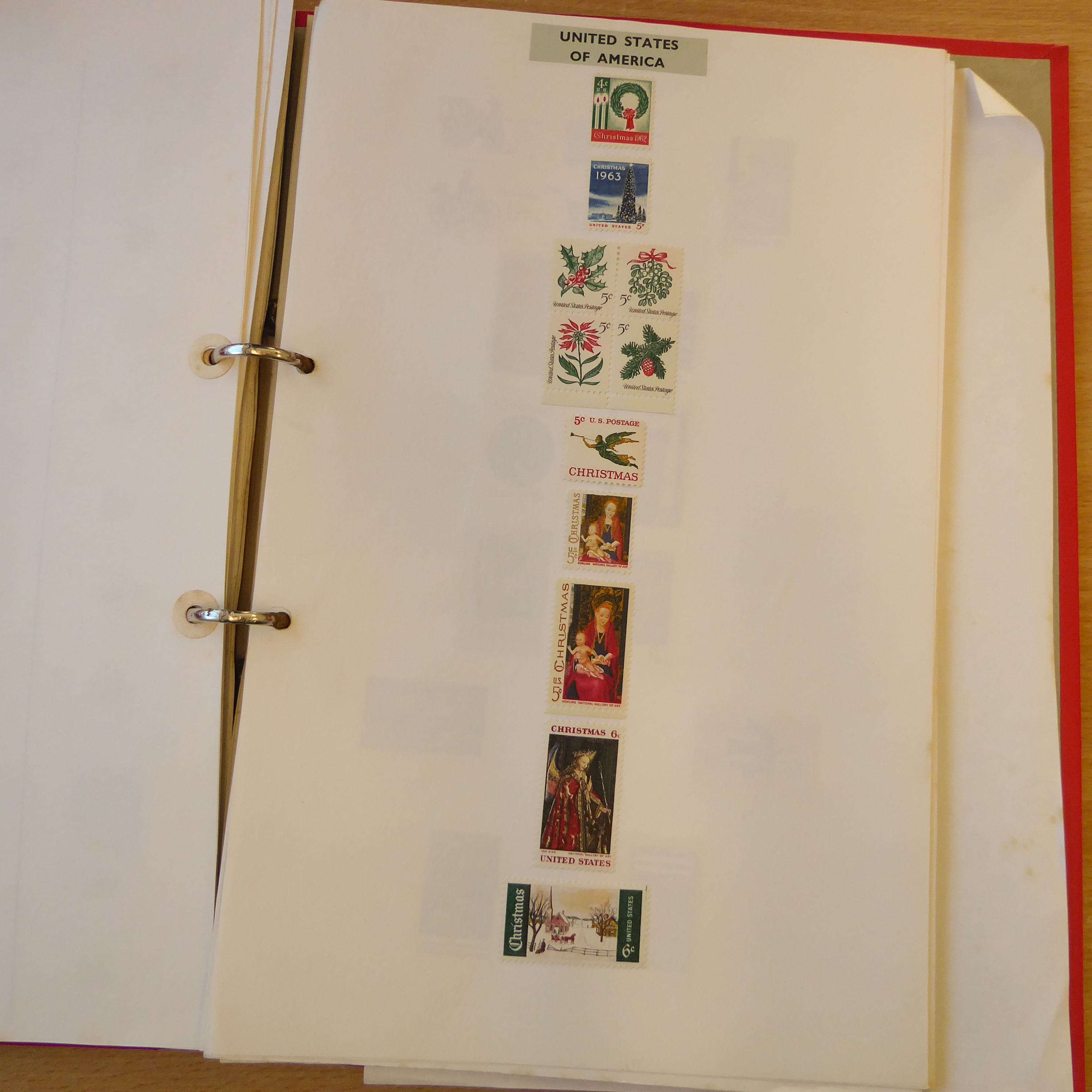 Twelve albums of world stamps - Image 44 of 50