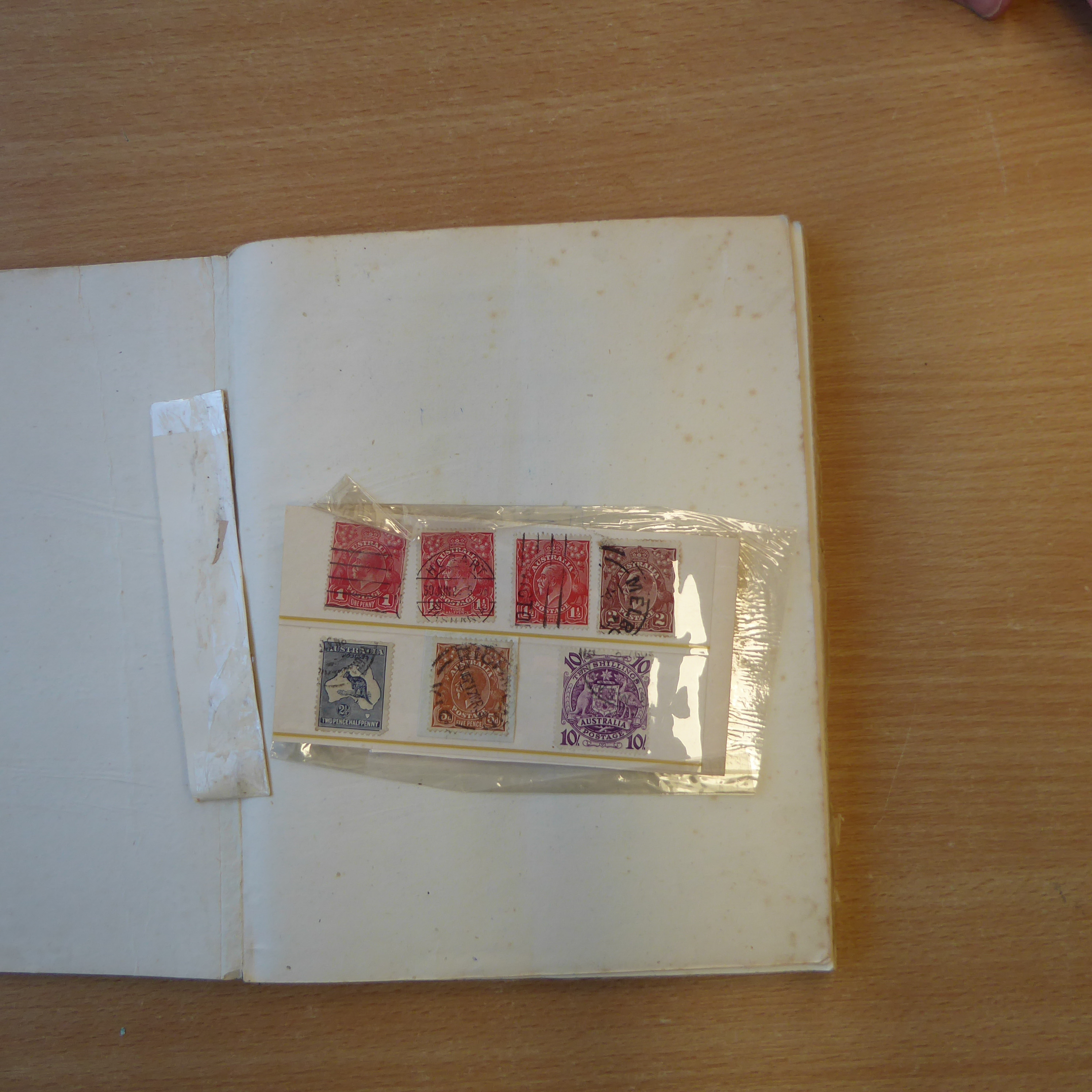 Eight vintage albums, some remaindered world stamps - Image 10 of 109