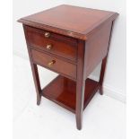 A fine quality reproduction Georgian-style mahogany bedside table: moulded top above a brushing