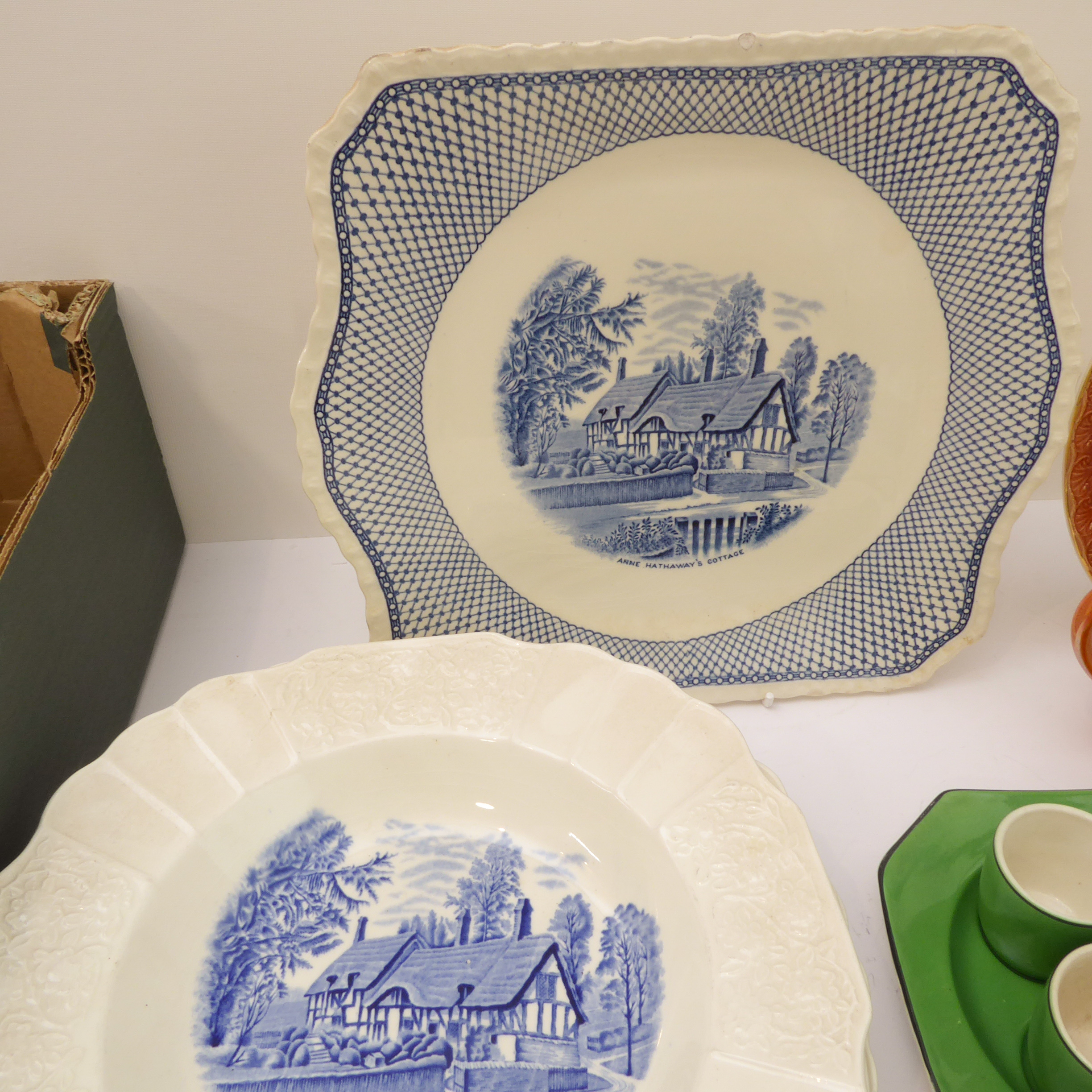 Miscellaneous ceramics to include: a Lord Roberts (1832-1914) transfer-printed commemorative - Image 3 of 23