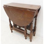 An early 20th century oval oak-topped gateleg table of small proportions in early 18th century