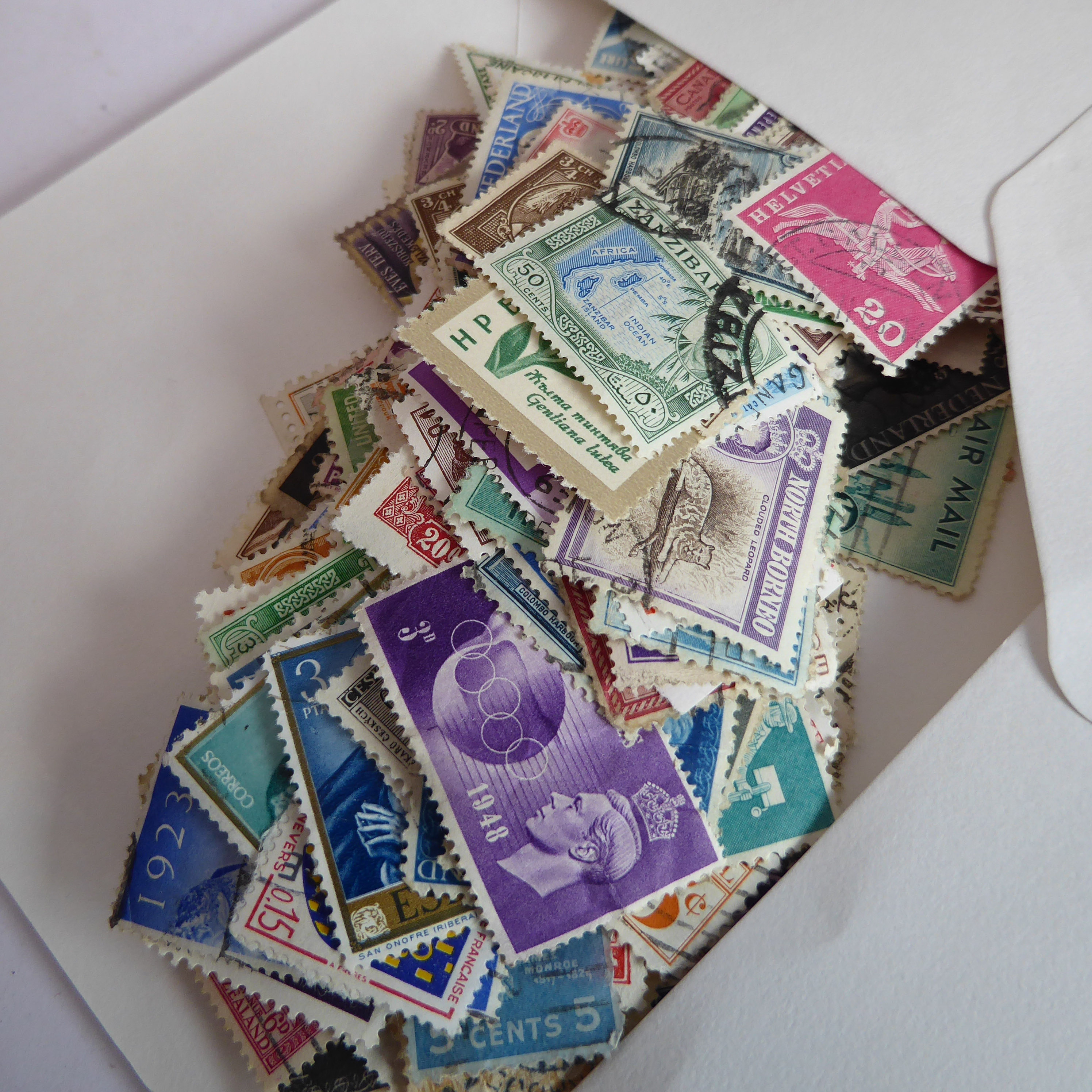 The Strand Stamp Album containing a mixed variety of worldwide stamps mostly late 19th to early 20th - Image 3 of 16