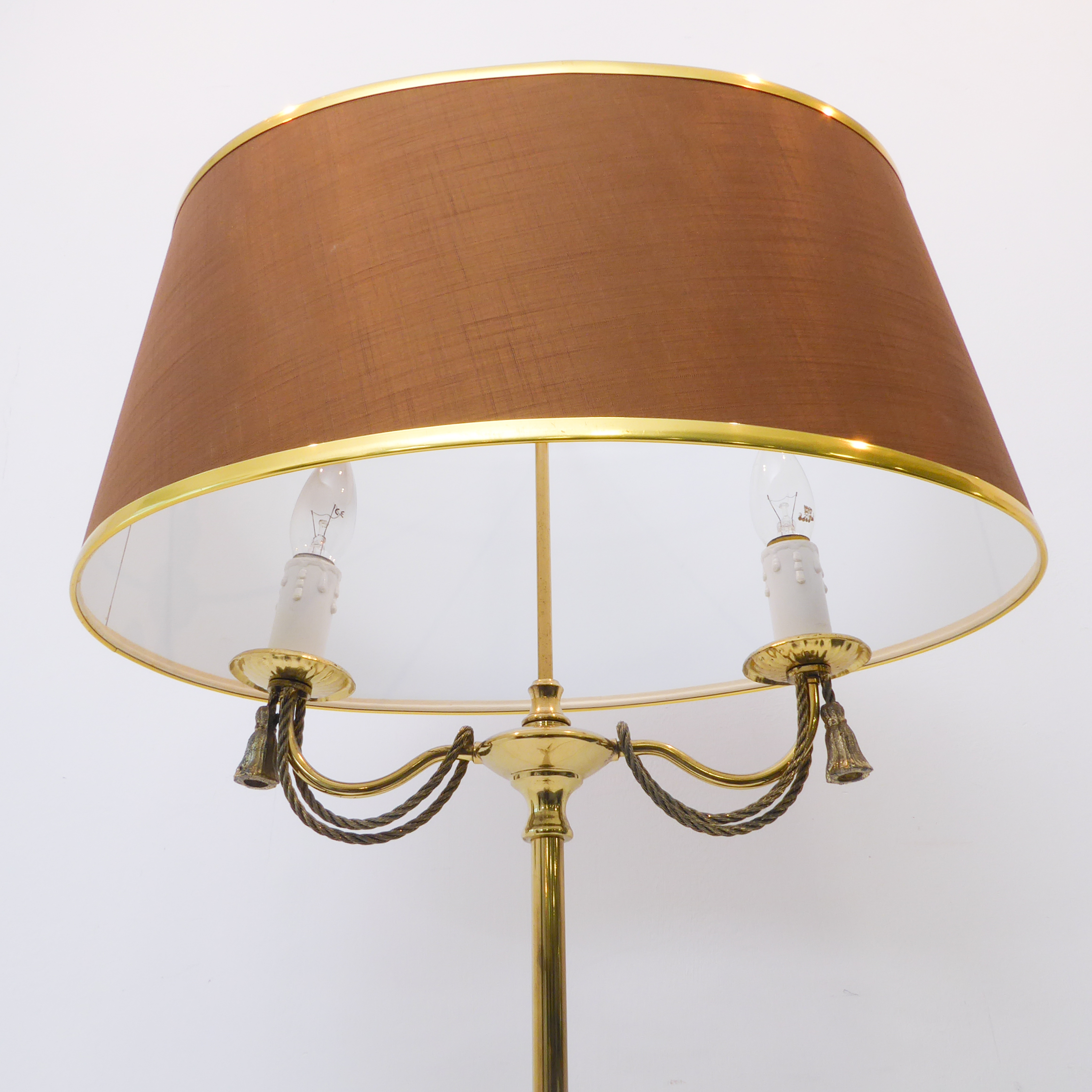 A brass lamp-standard with oval brown shade: two lights with rope-effect decoration and on tripod - Image 3 of 4