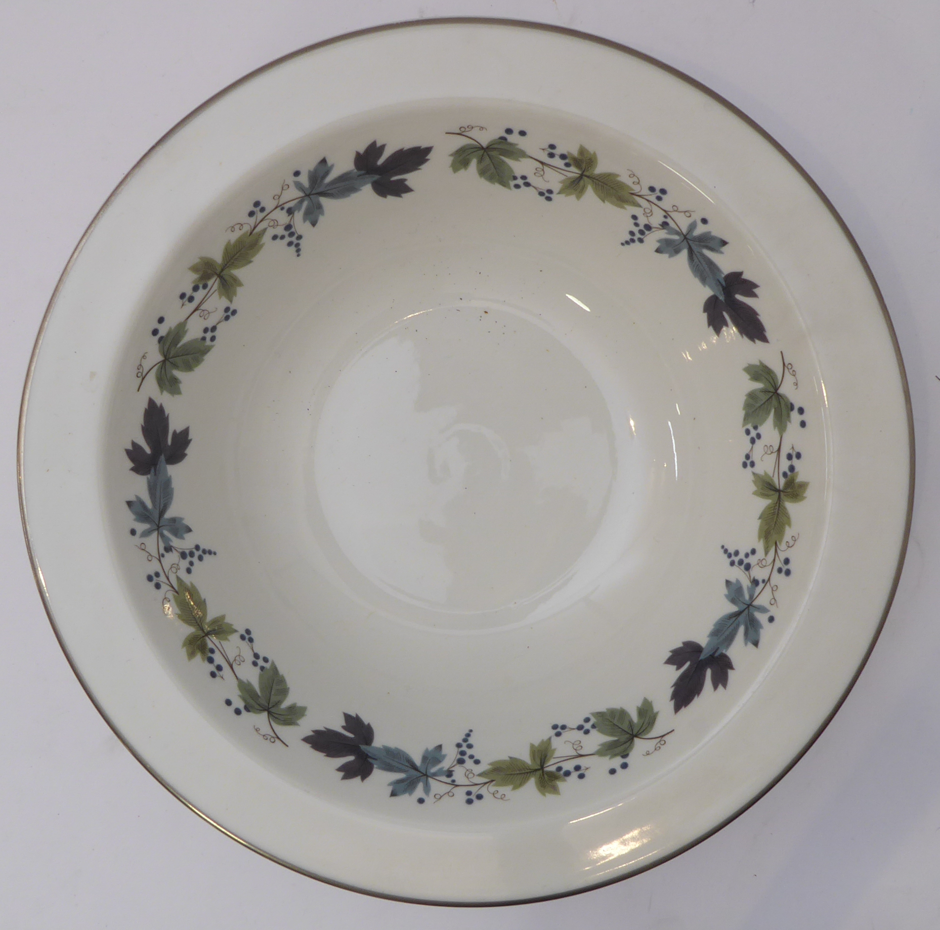 A Royal Doulton fine bone china part dinner service in the Burgundy pattern (T. C. 1001). The pieces - Image 8 of 8