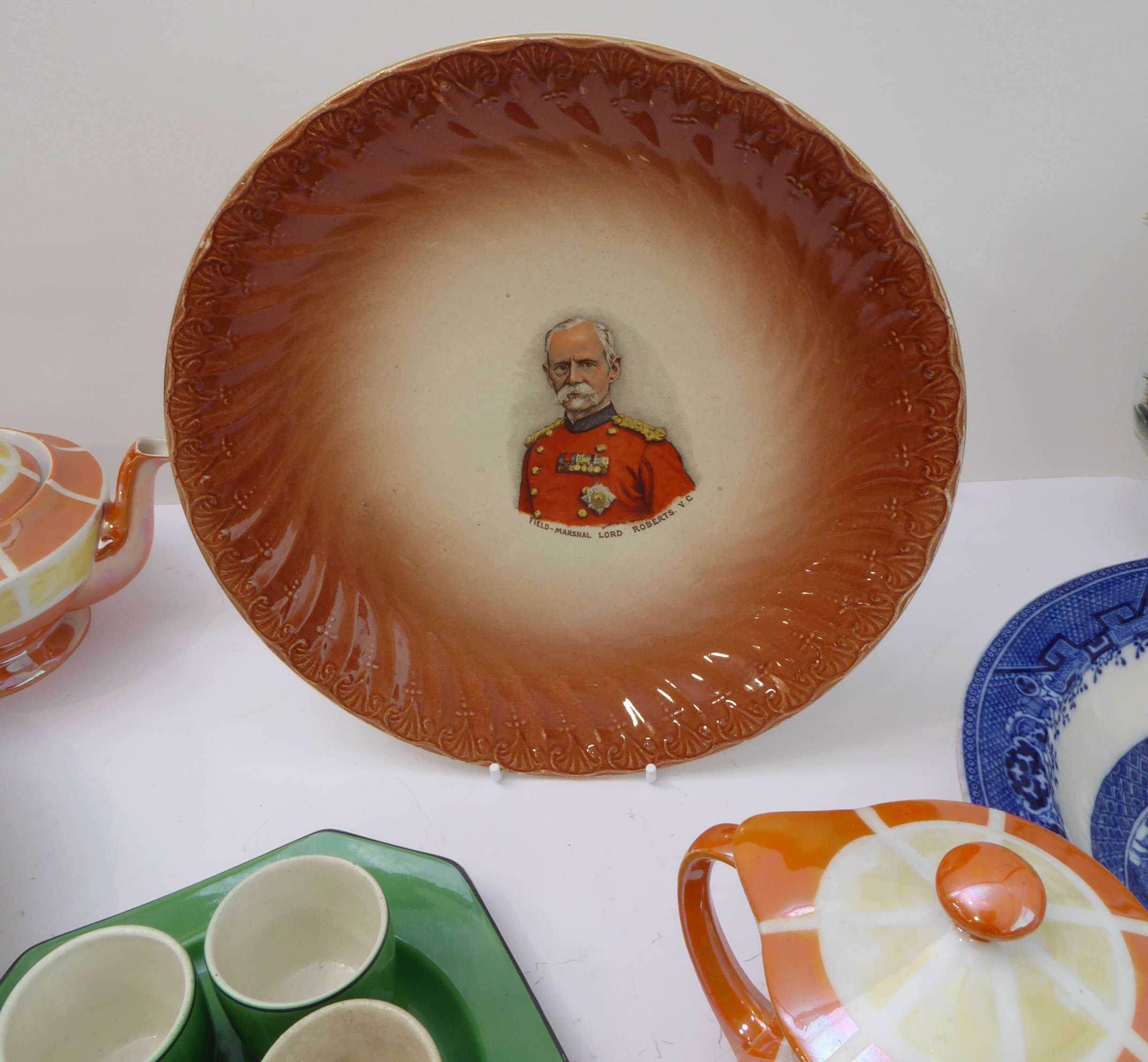 Miscellaneous ceramics to include: a Lord Roberts (1832-1914) transfer-printed commemorative - Image 4 of 23