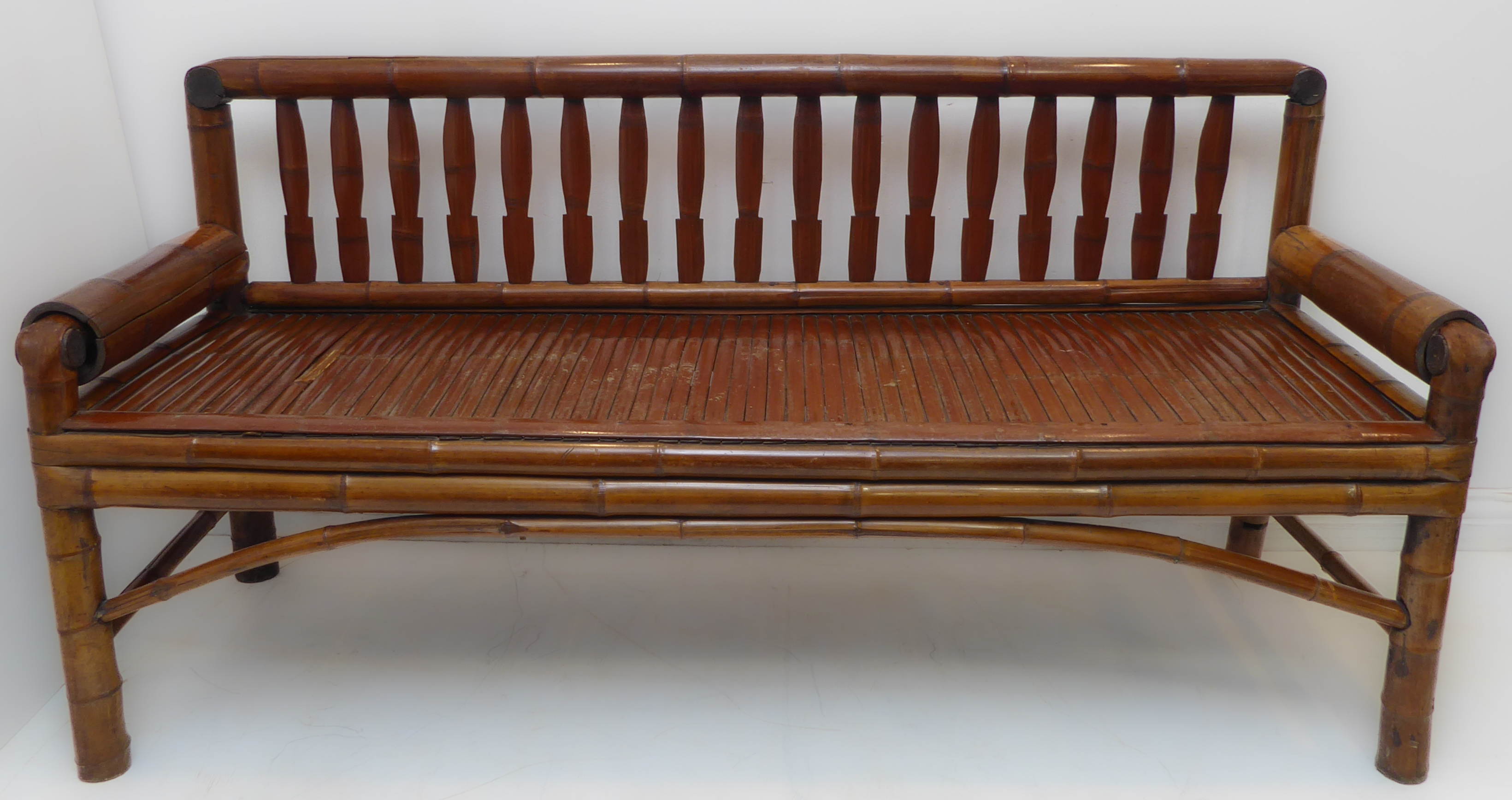 An unusual late 19th / early 20th century Chinese settle made from patinated bamboo: slatted back - Image 2 of 4